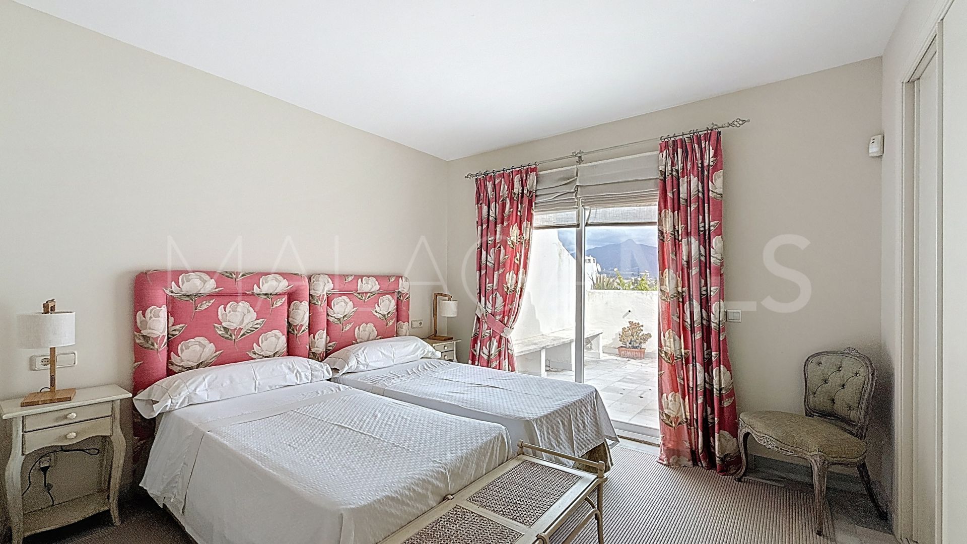 5 bedrooms Guadalmina Baja apartment for sale