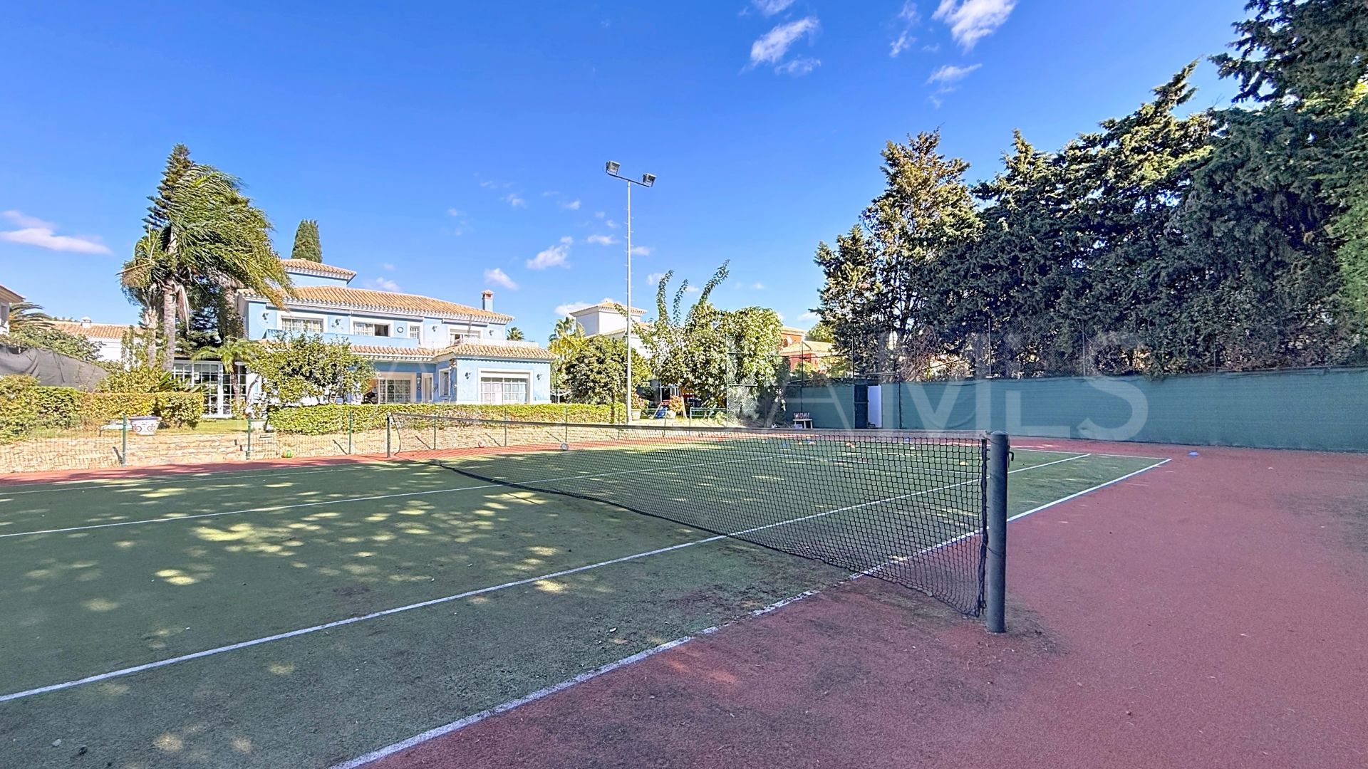 4 bedrooms villa for sale in Casasola