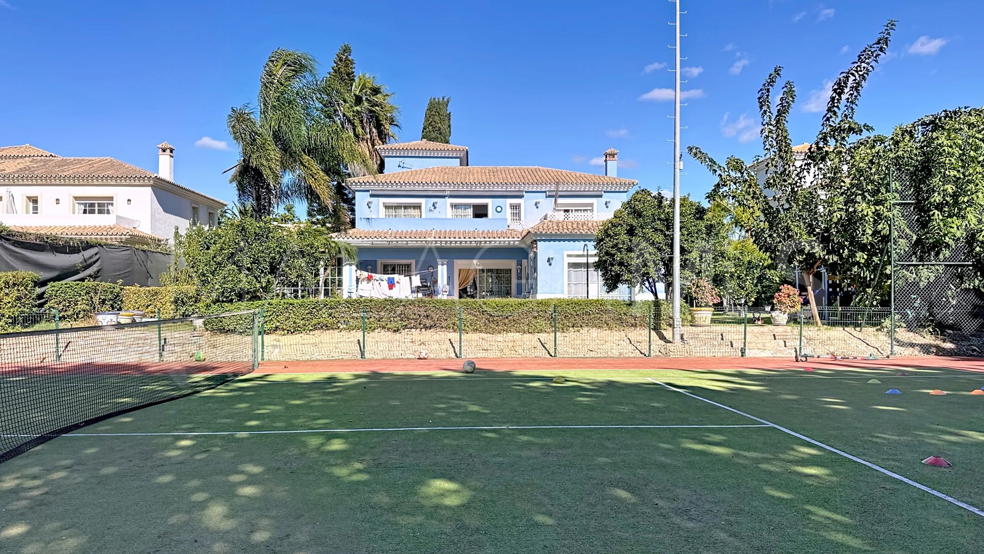 4 bedrooms villa for sale in Casasola