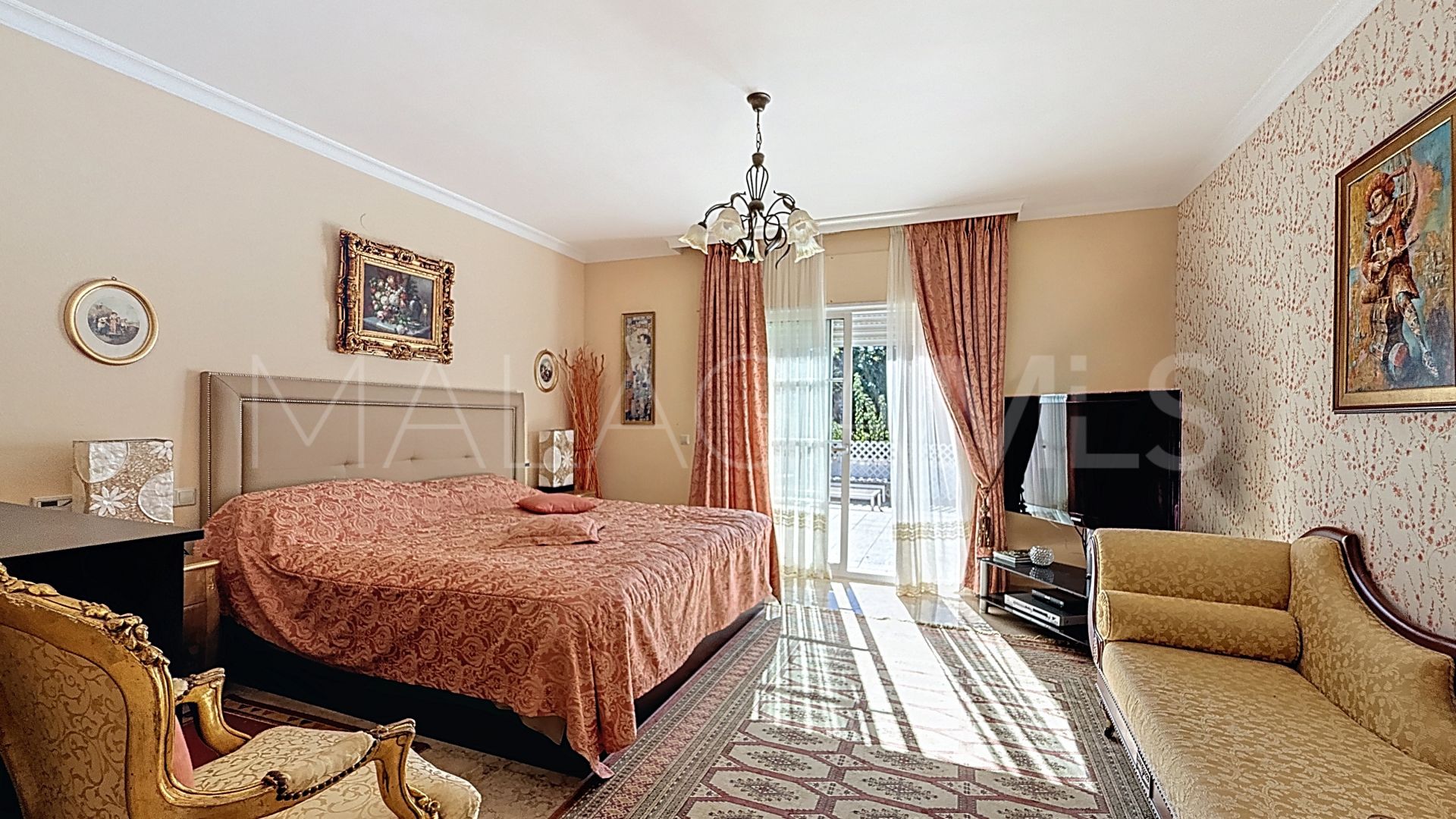 4 bedrooms villa for sale in Casasola