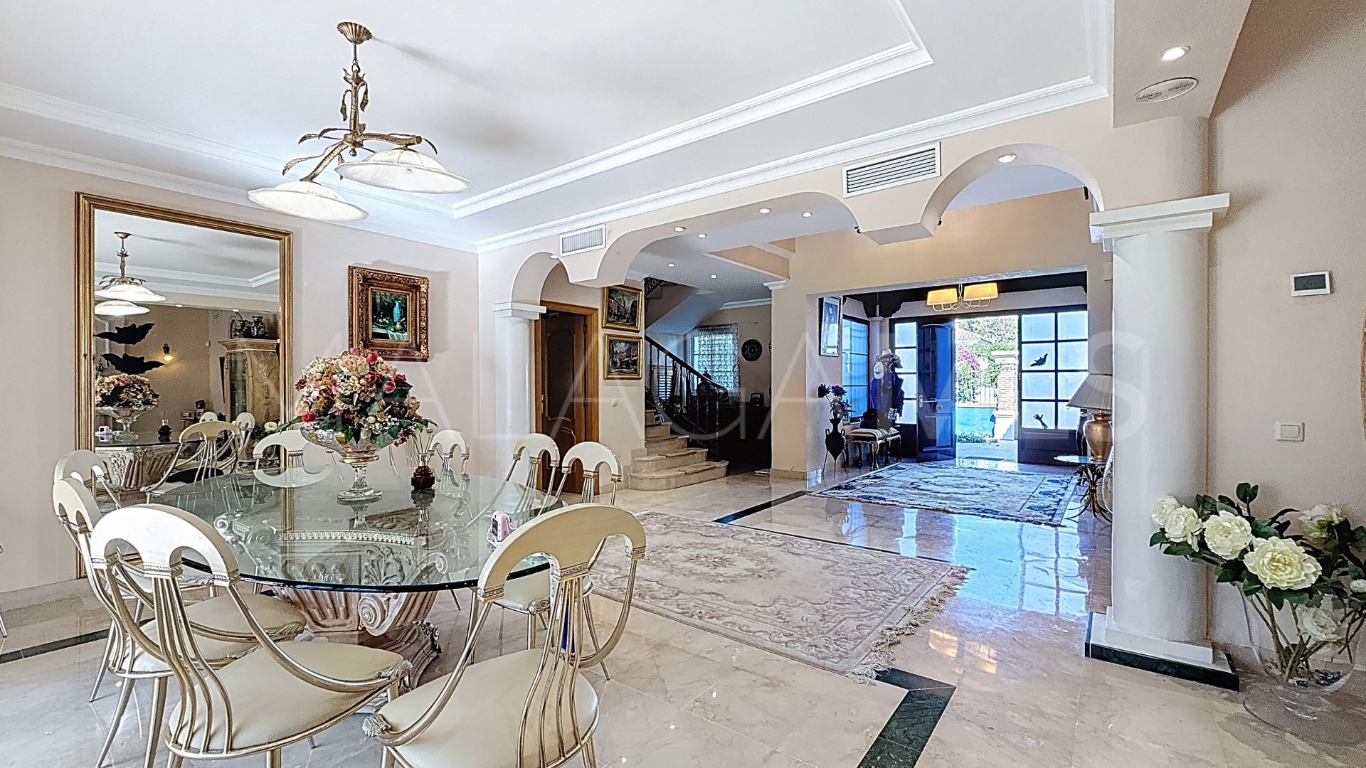 4 bedrooms villa for sale in Casasola