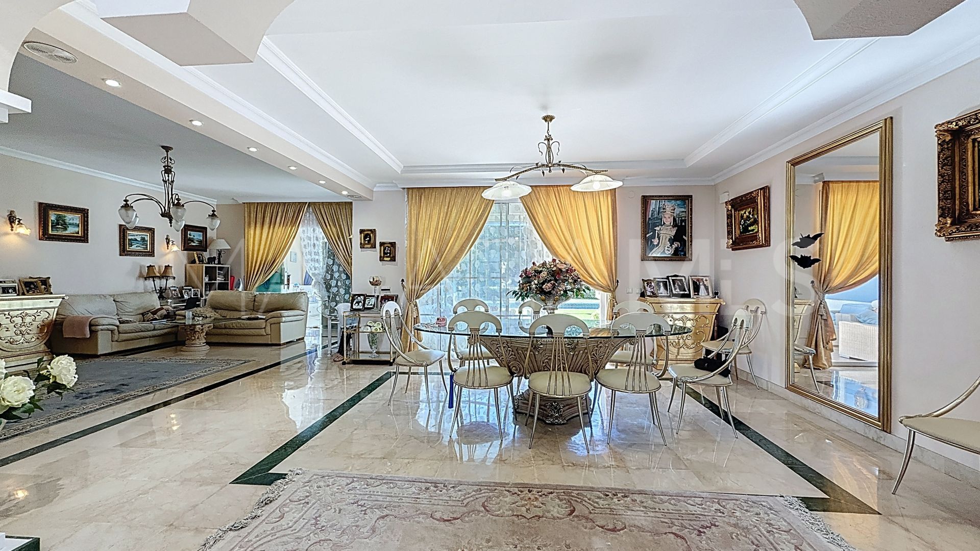 4 bedrooms villa for sale in Casasola