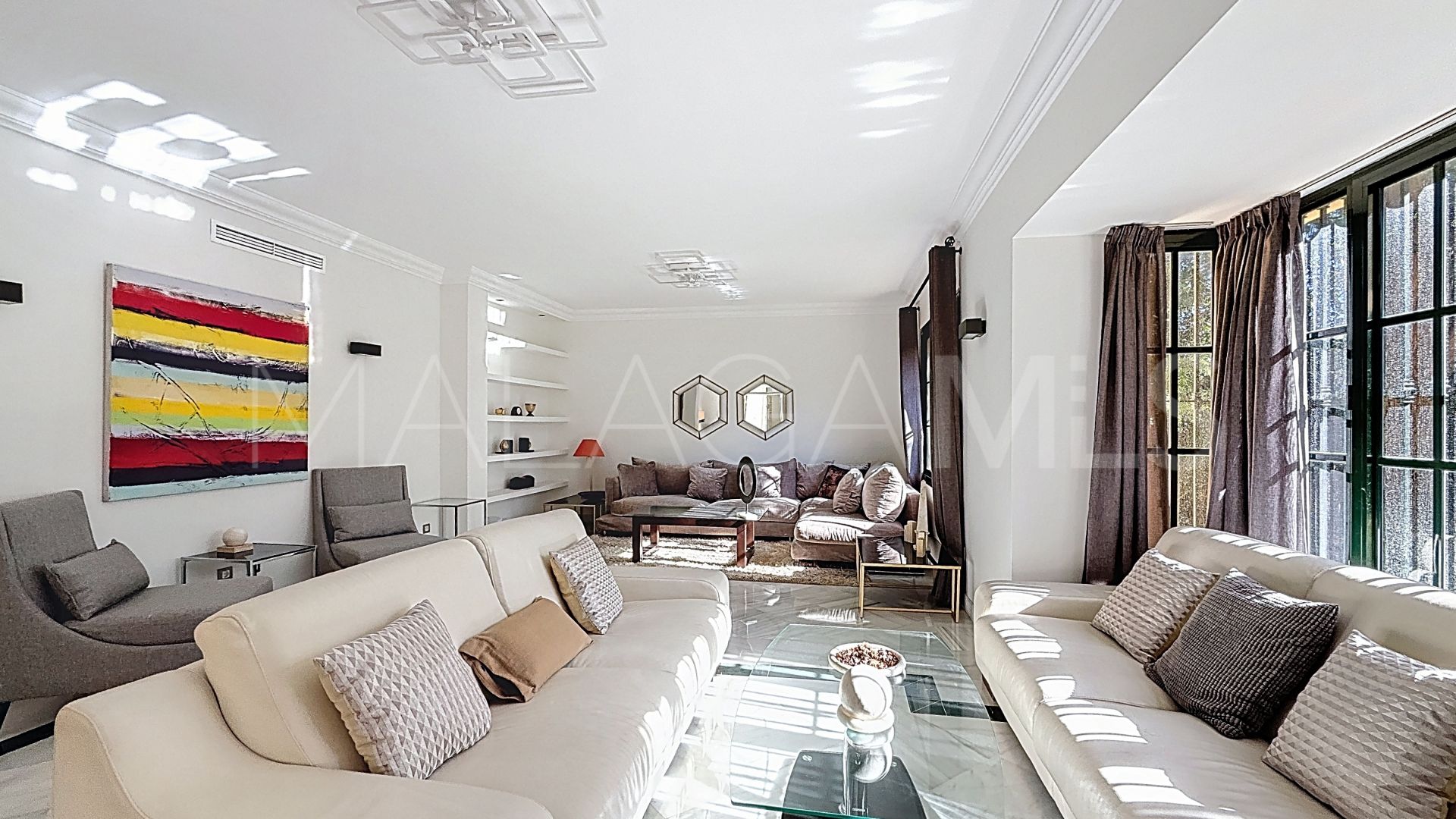 Villa for sale in Casasola