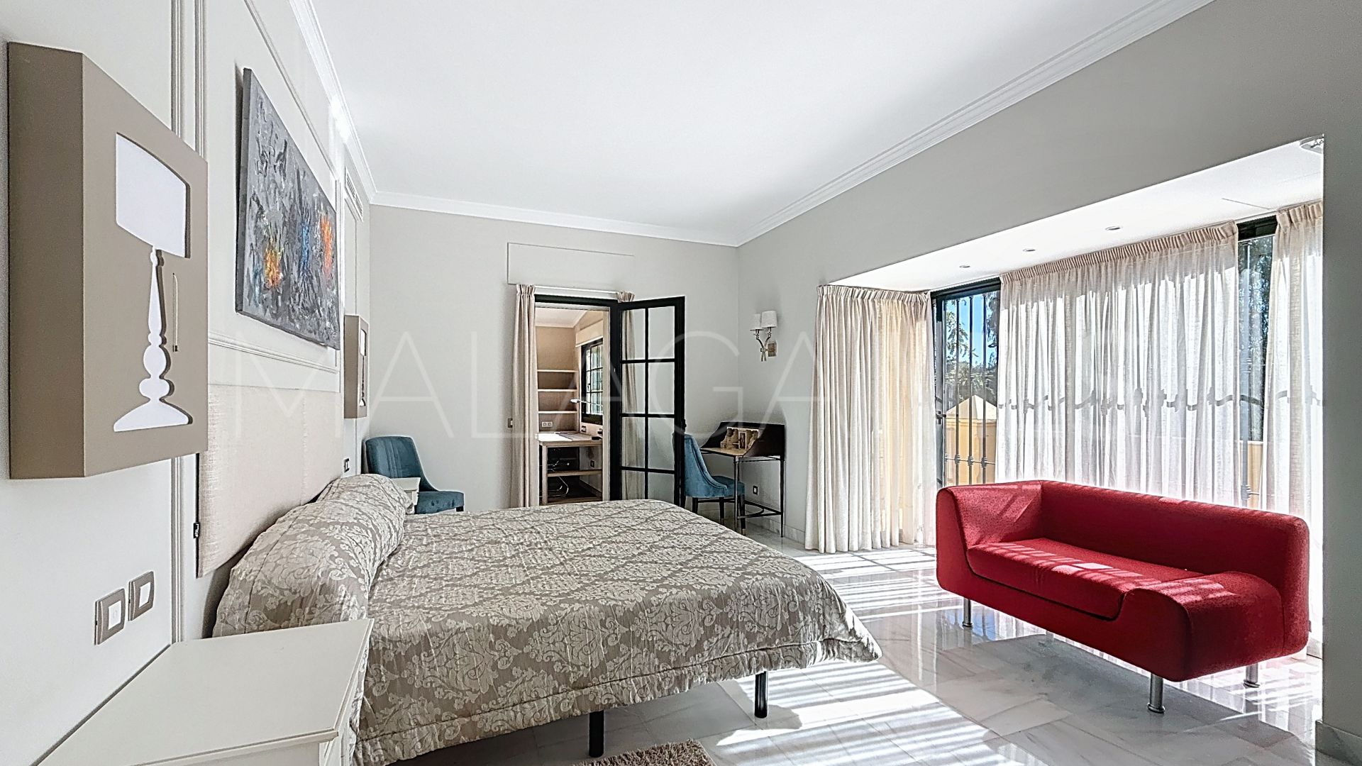 Villa for sale in Casasola