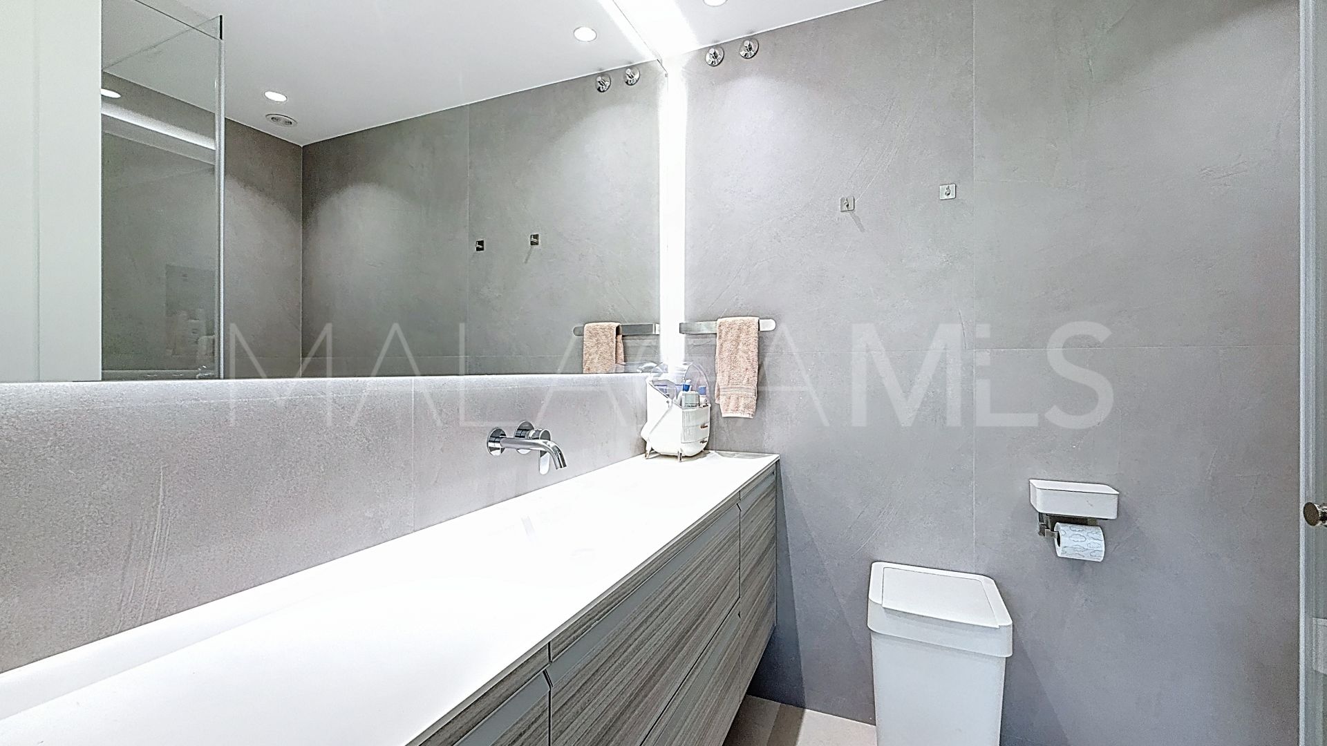 Villa with 4 bedrooms a la venta in Isla de Guadalmina