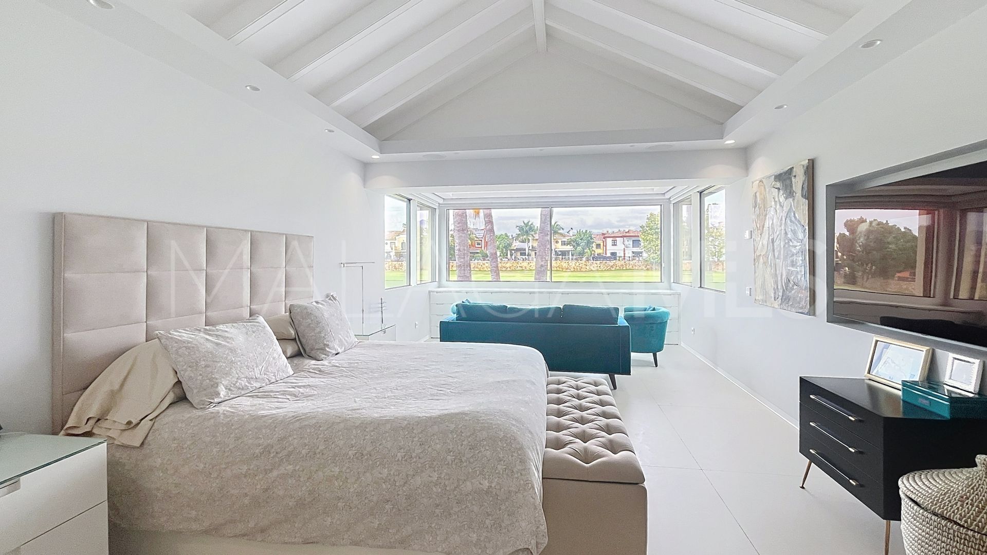 Villa with 4 bedrooms a la venta in Isla de Guadalmina