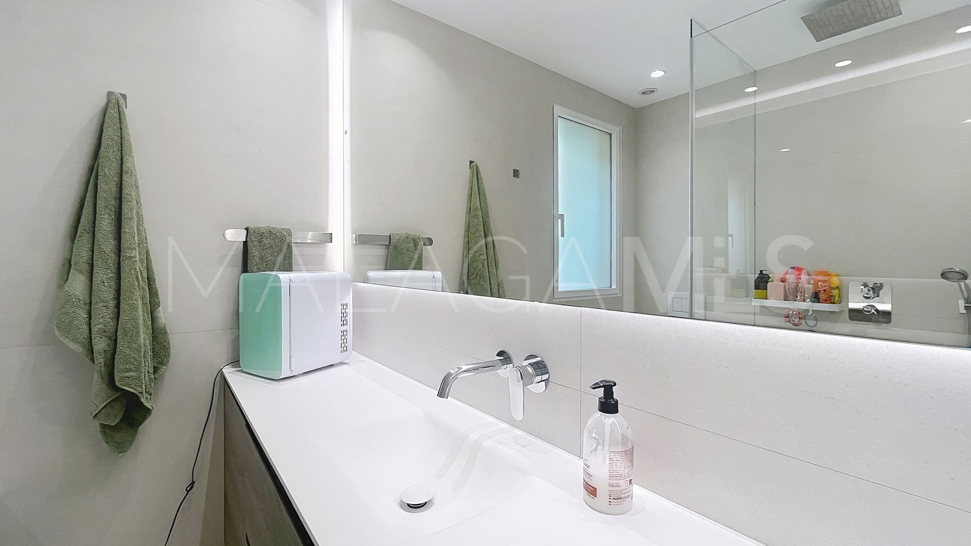Villa with 4 bedrooms a la venta in Isla de Guadalmina