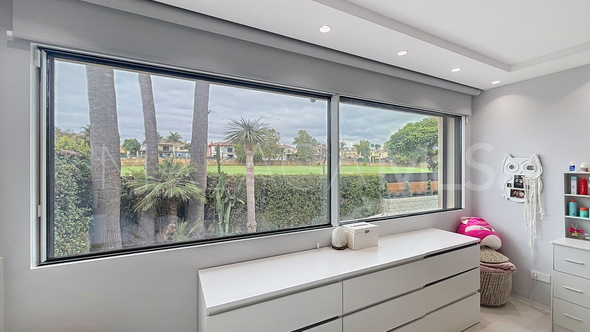 Villa with 4 bedrooms a la venta in Isla de Guadalmina