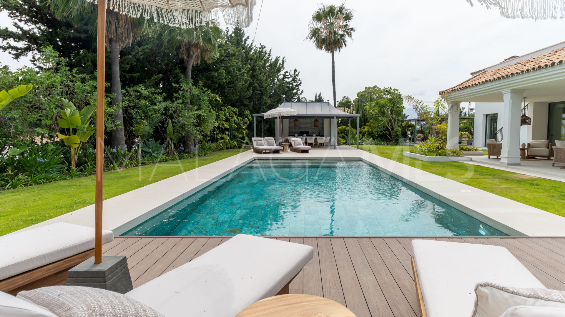 Villa for sale in Atalaya