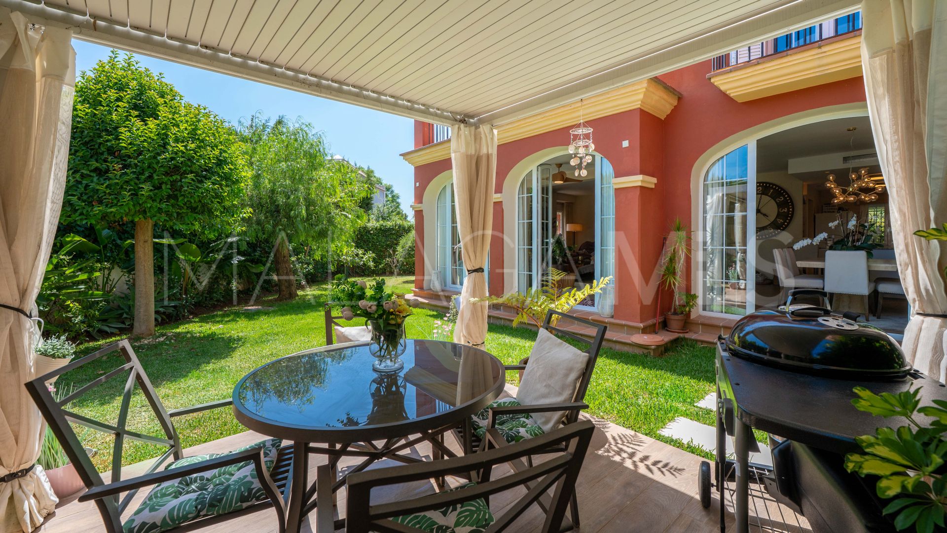 Einfamilienhaushälfte for sale in Guadalmina Alta