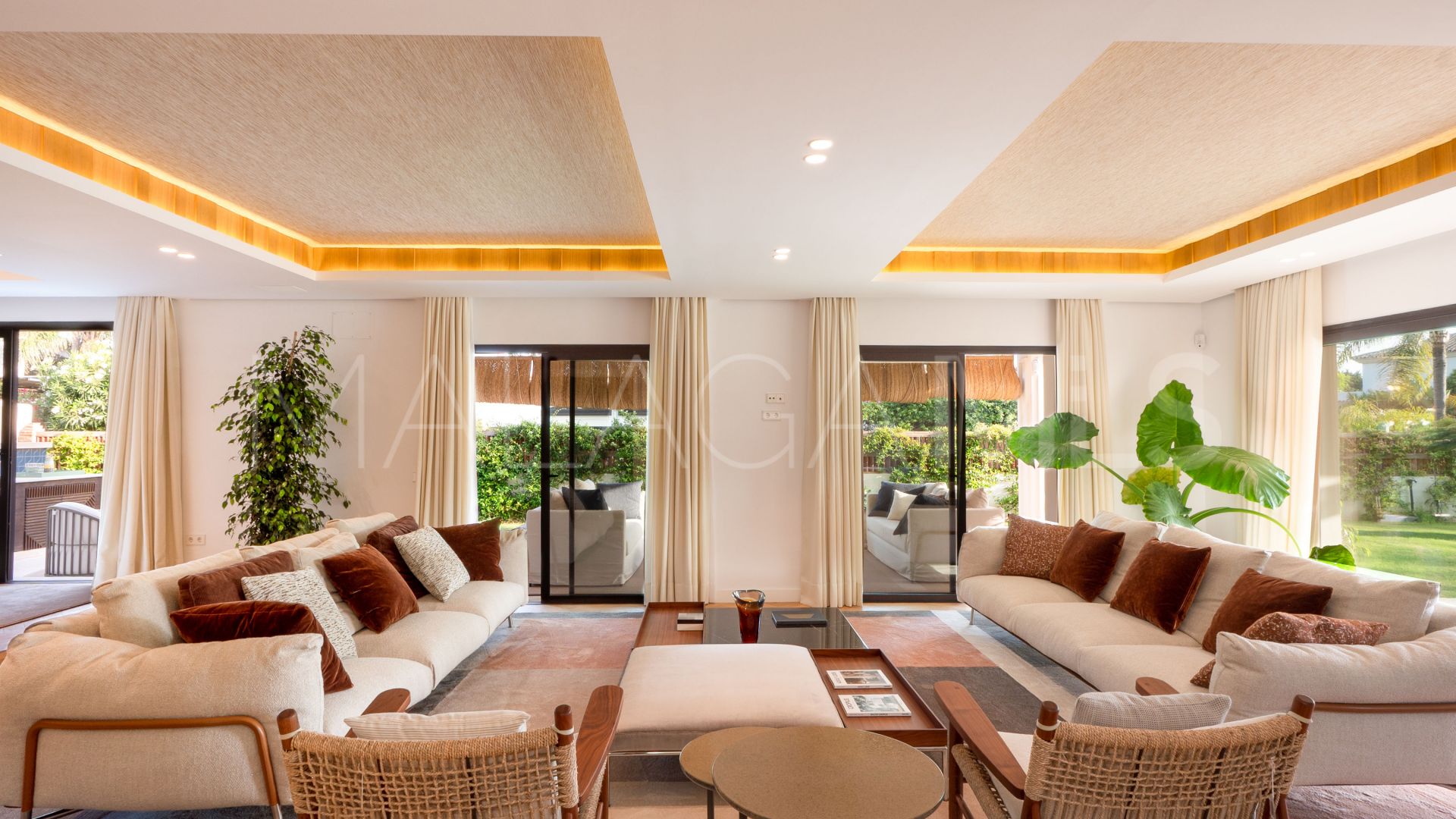 Villa for sale in Casasola de 6 bedrooms