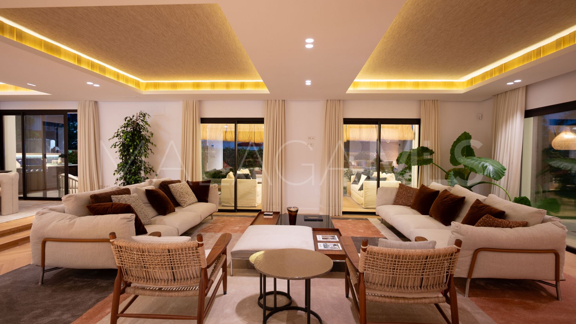 Villa for sale in Casasola de 6 bedrooms