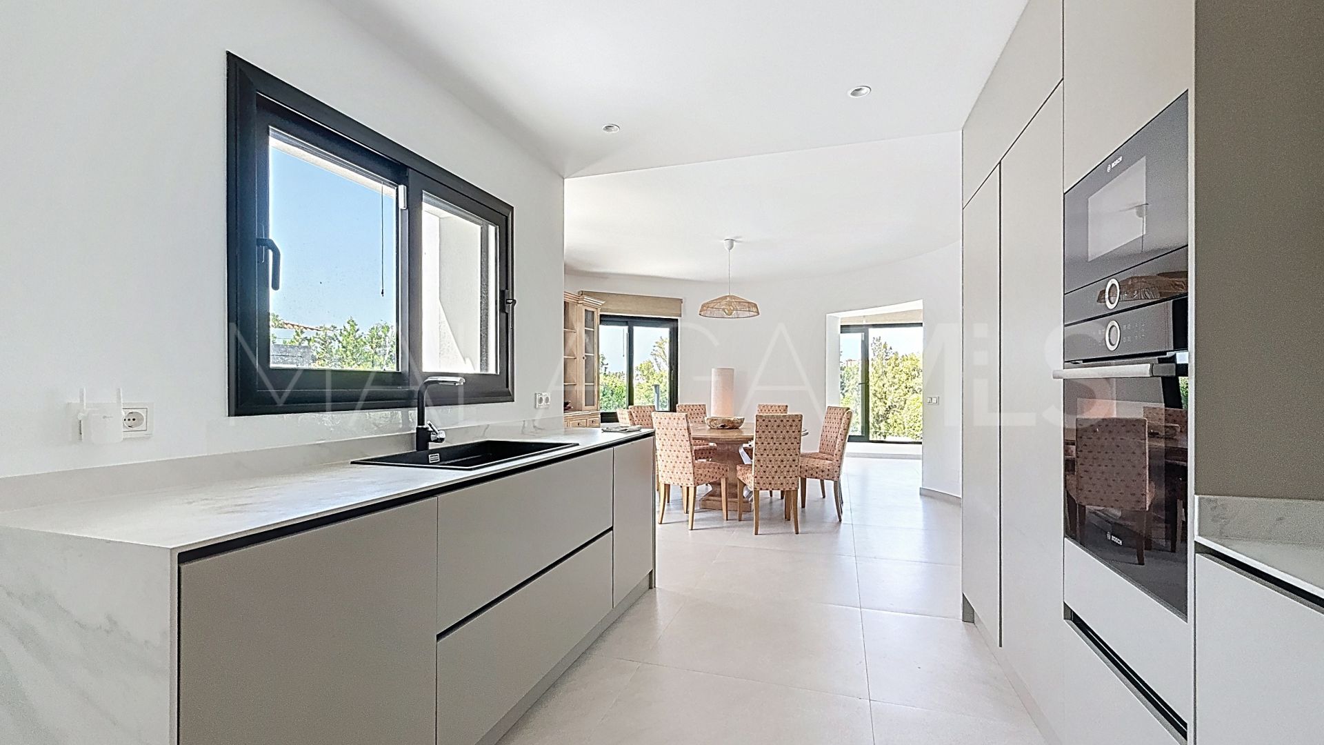 Villa for sale in San Pedro de Alcantara