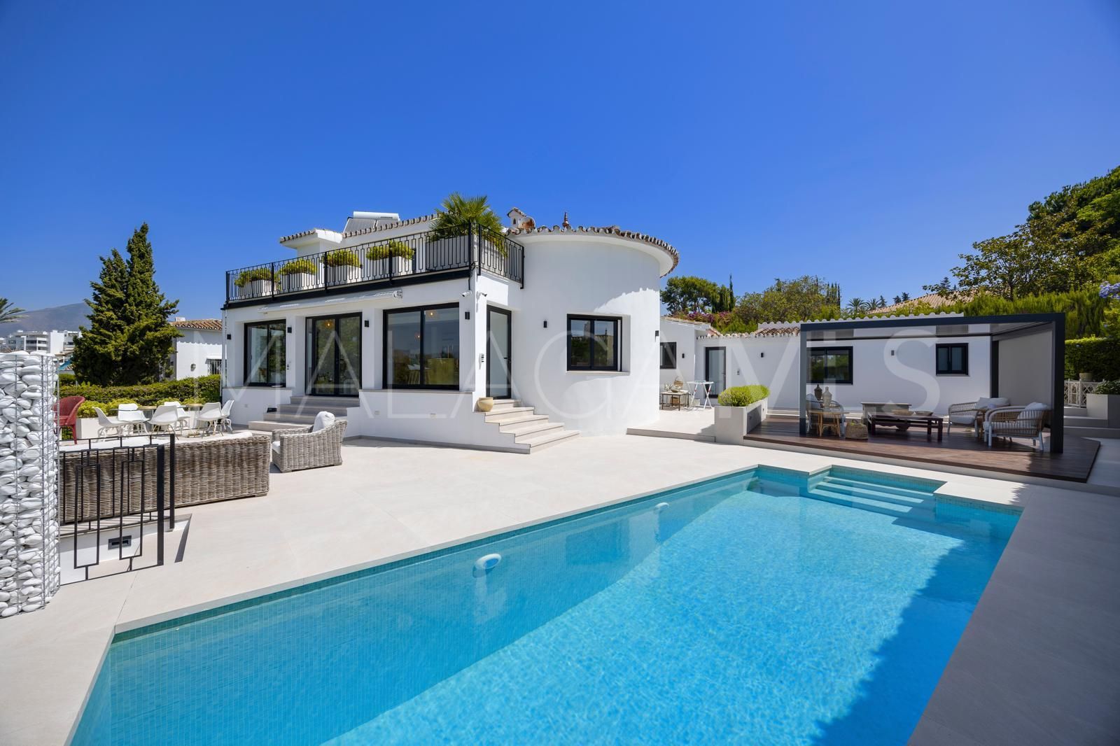 Villa for sale in San Pedro de Alcantara