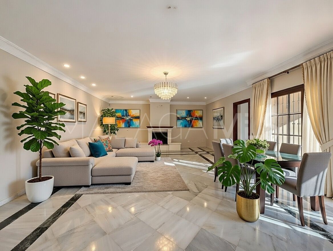 Villa for sale in La Resina Golf