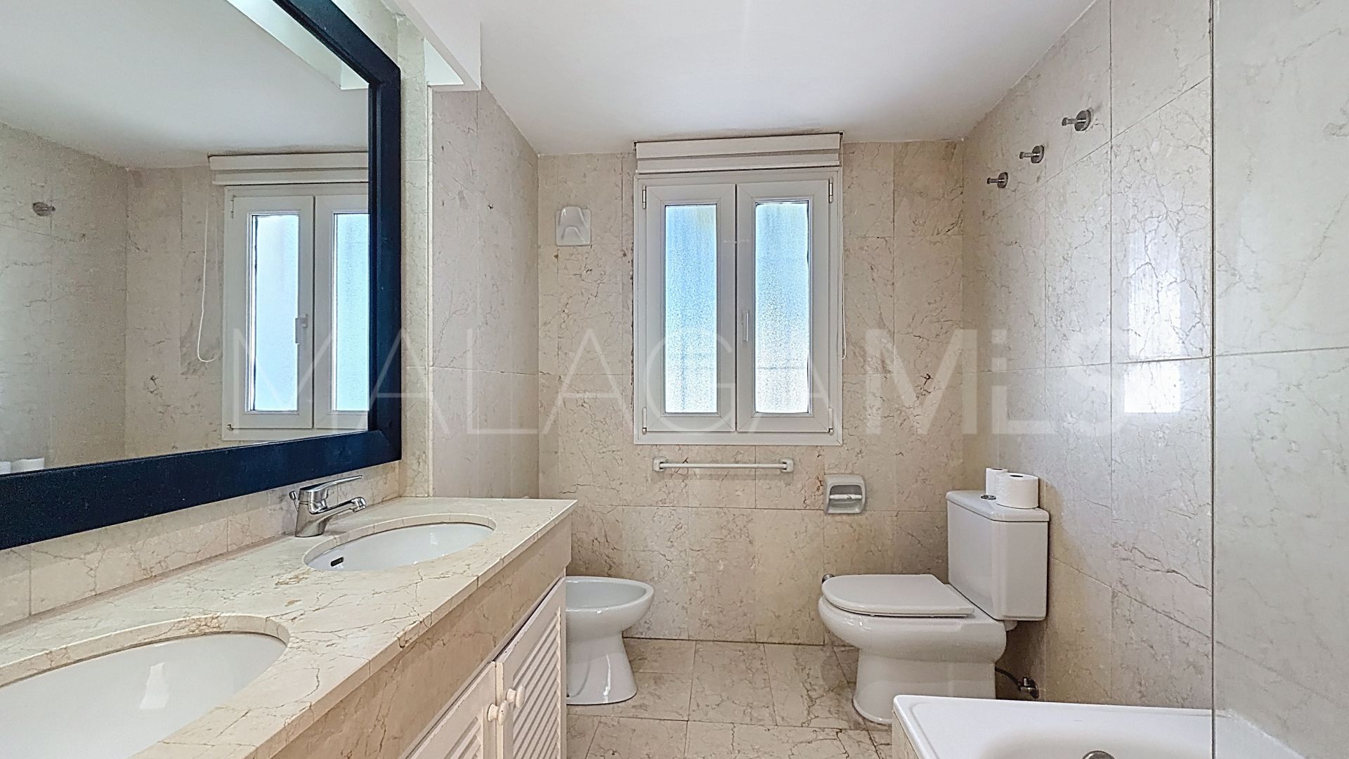 Villa for sale in Benamara