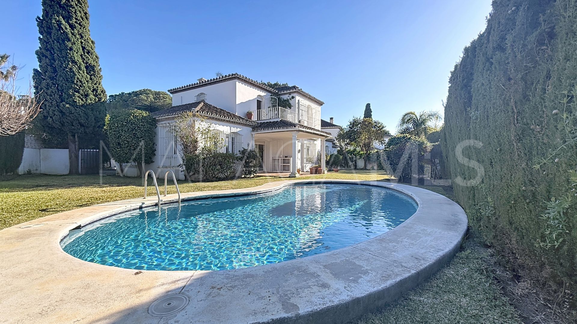 Villa for sale in Benamara