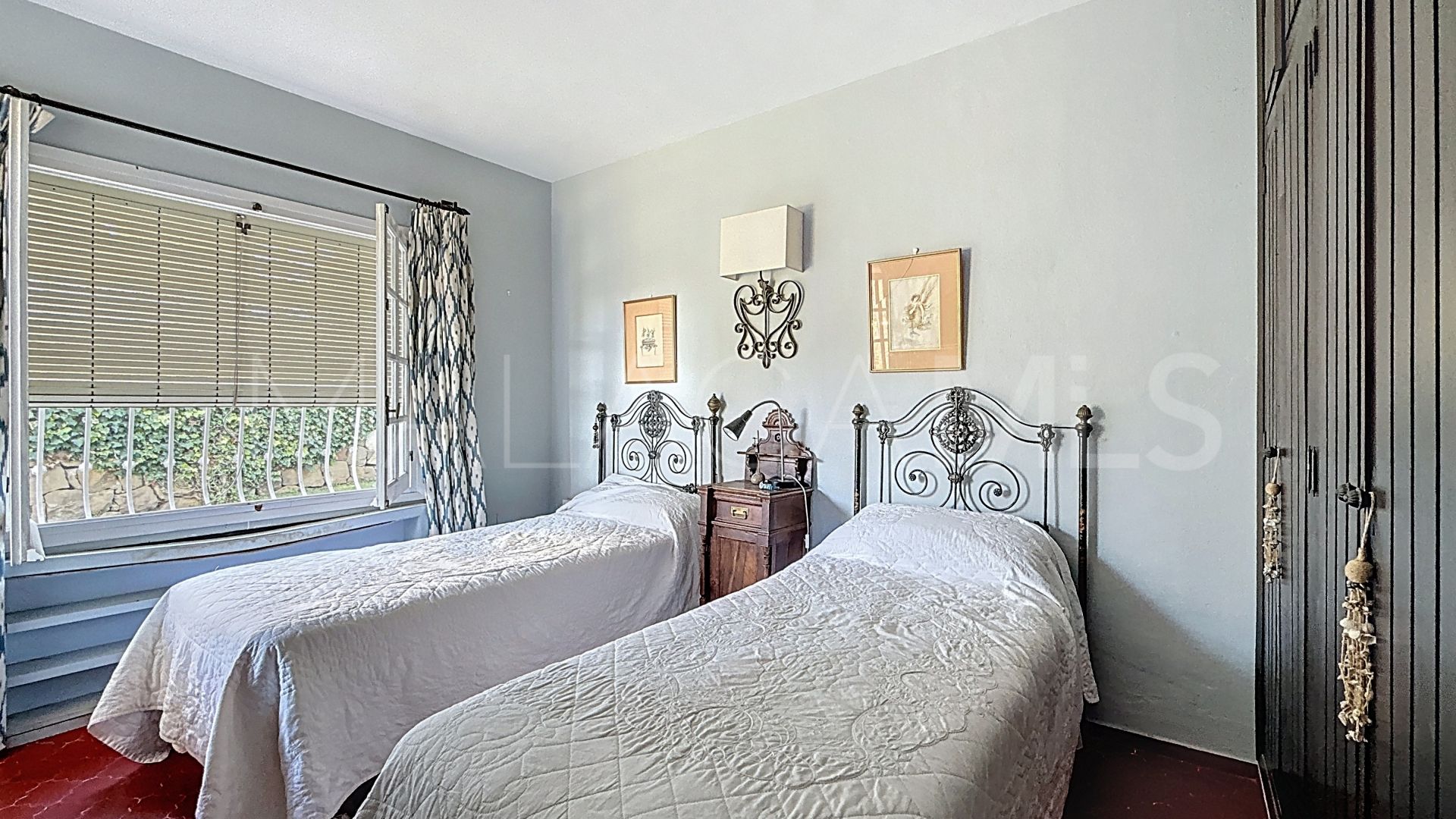 Villa for sale in Guadalmina Alta