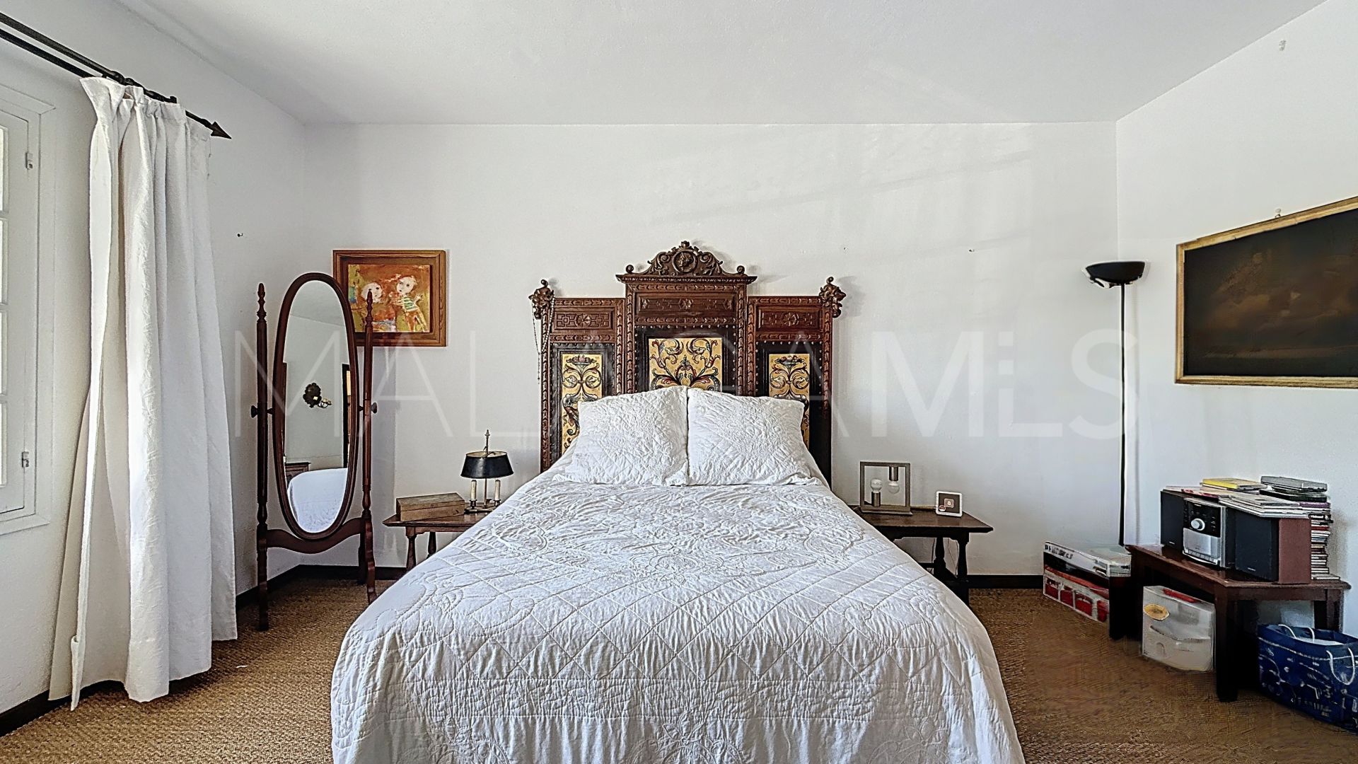 Villa for sale in Guadalmina Alta