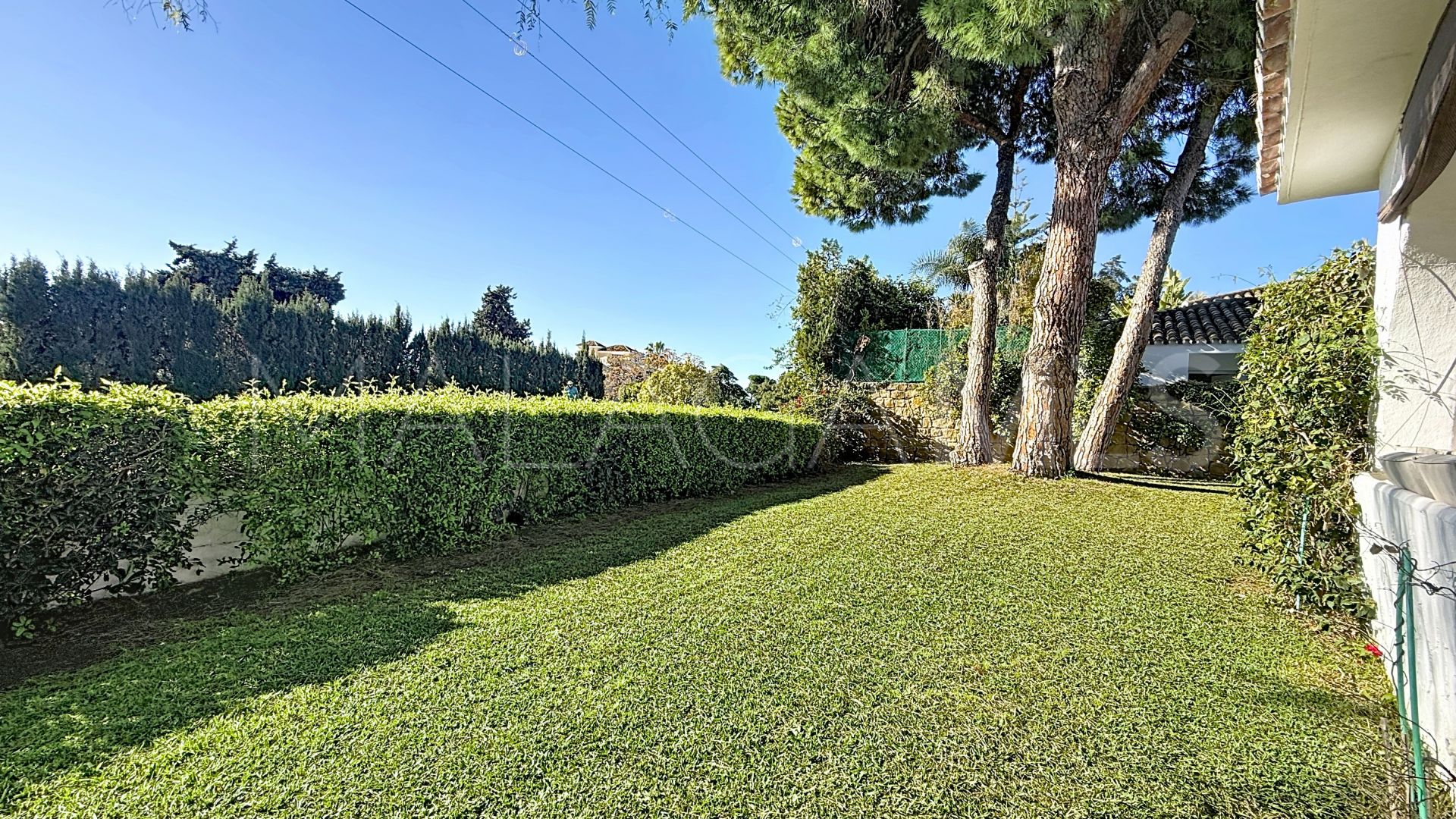 Villa for sale in Guadalmina Alta
