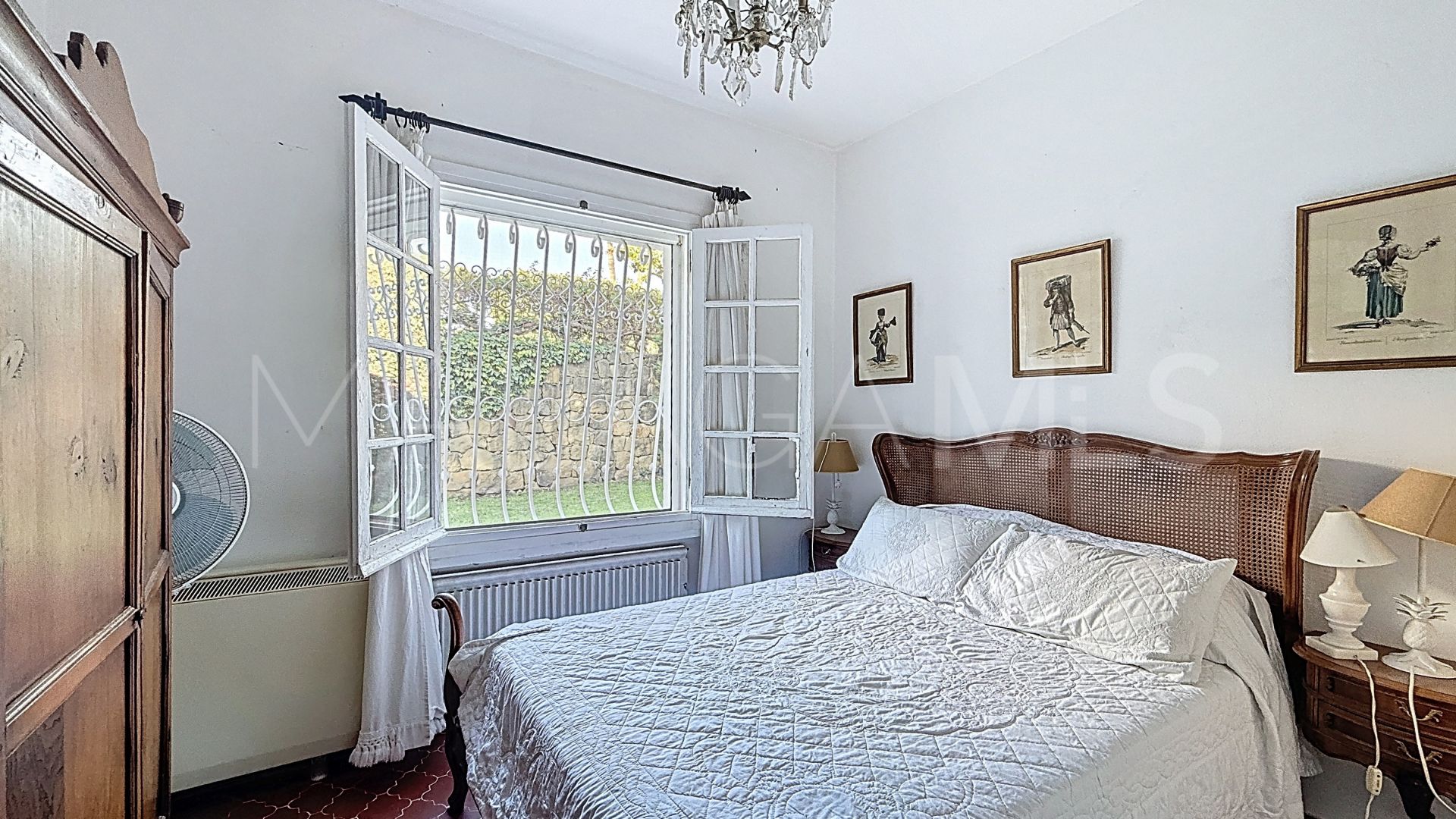 Villa for sale in Guadalmina Alta