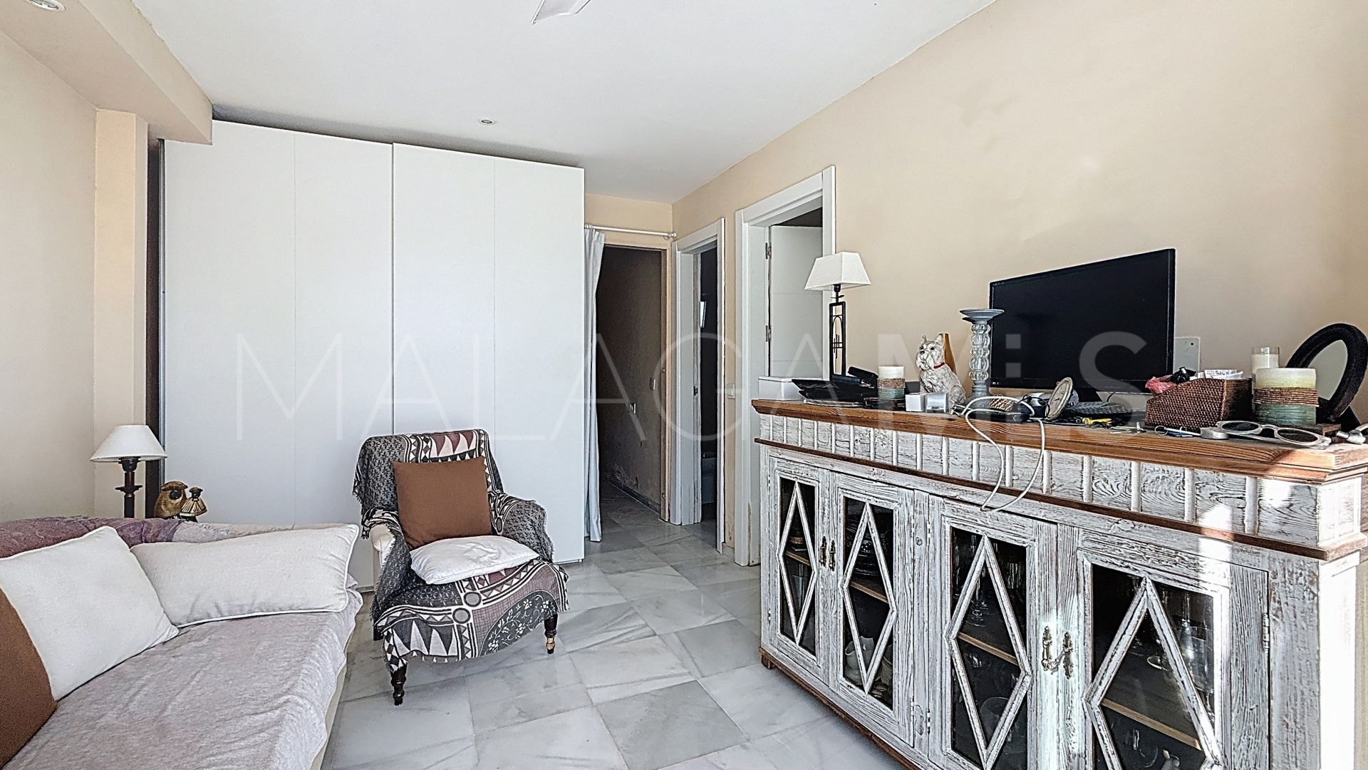 Villa for sale in Guadalmina Alta