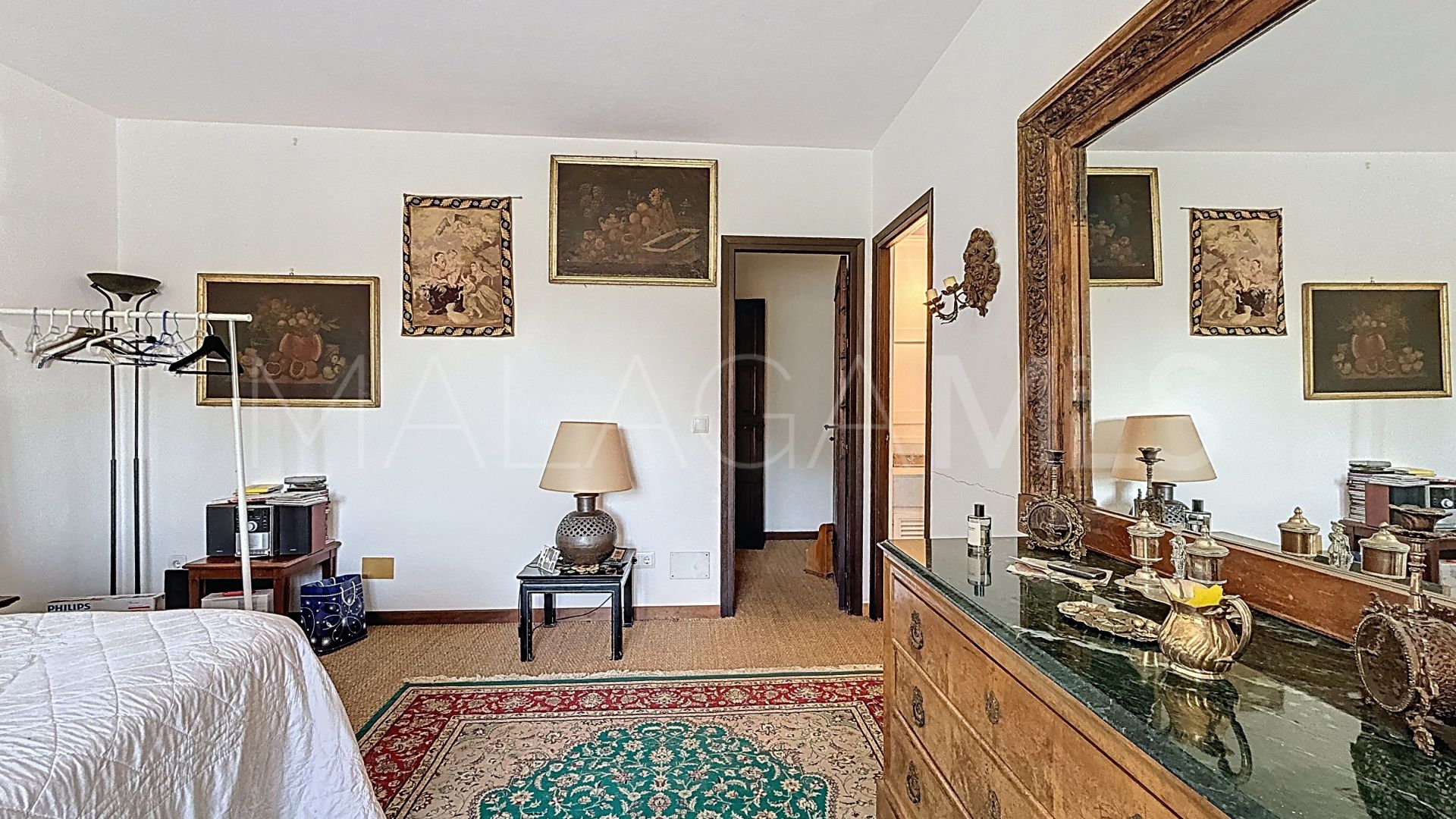 Villa for sale in Guadalmina Alta