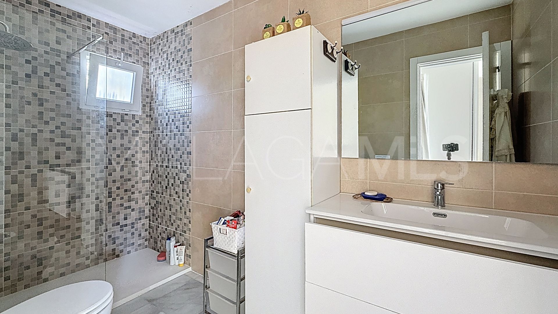 Villa for sale in Guadalmina Alta