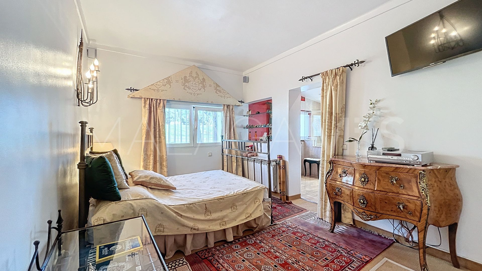 Villa with 3 bedrooms for sale in Guadalmina Alta