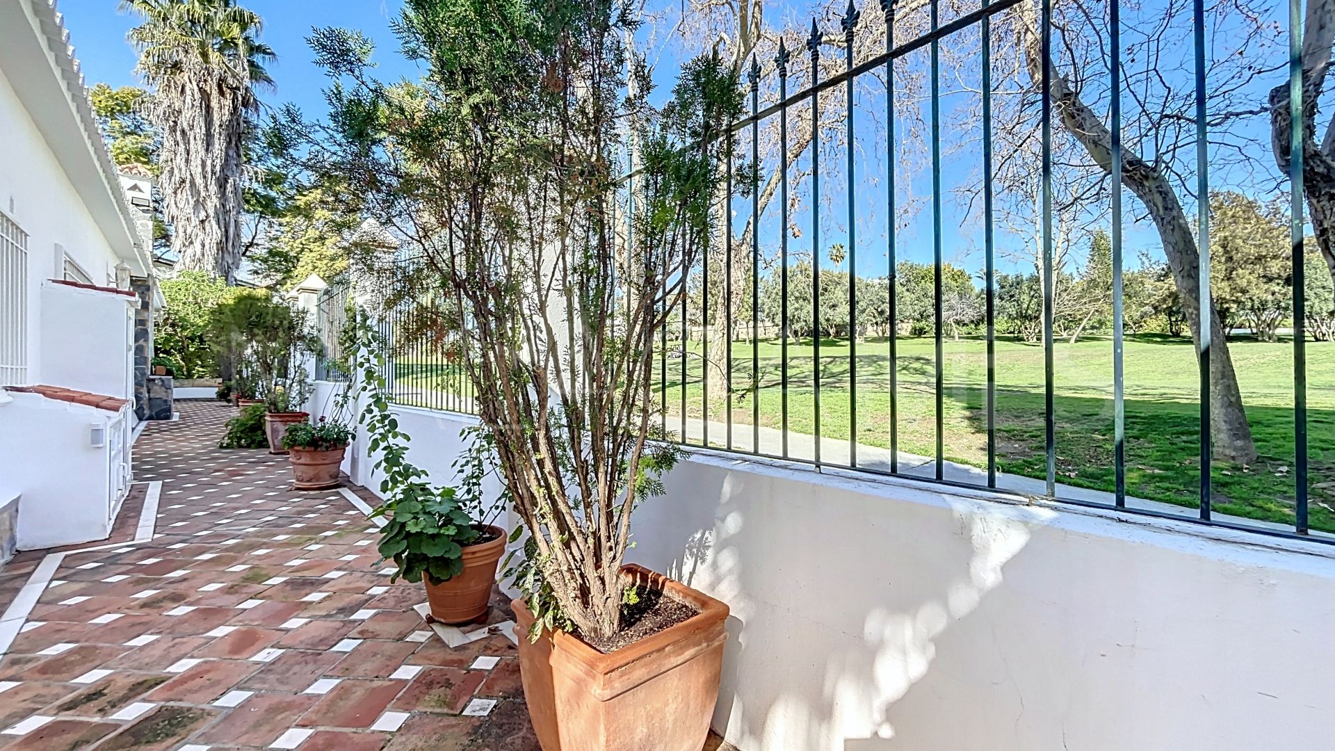 Villa with 3 bedrooms for sale in Guadalmina Alta