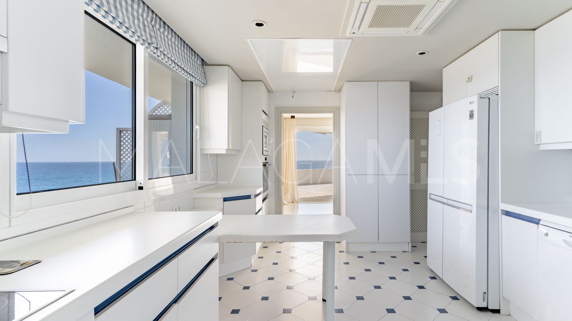 Duplex-wohnung for sale in Guadalmina Baja