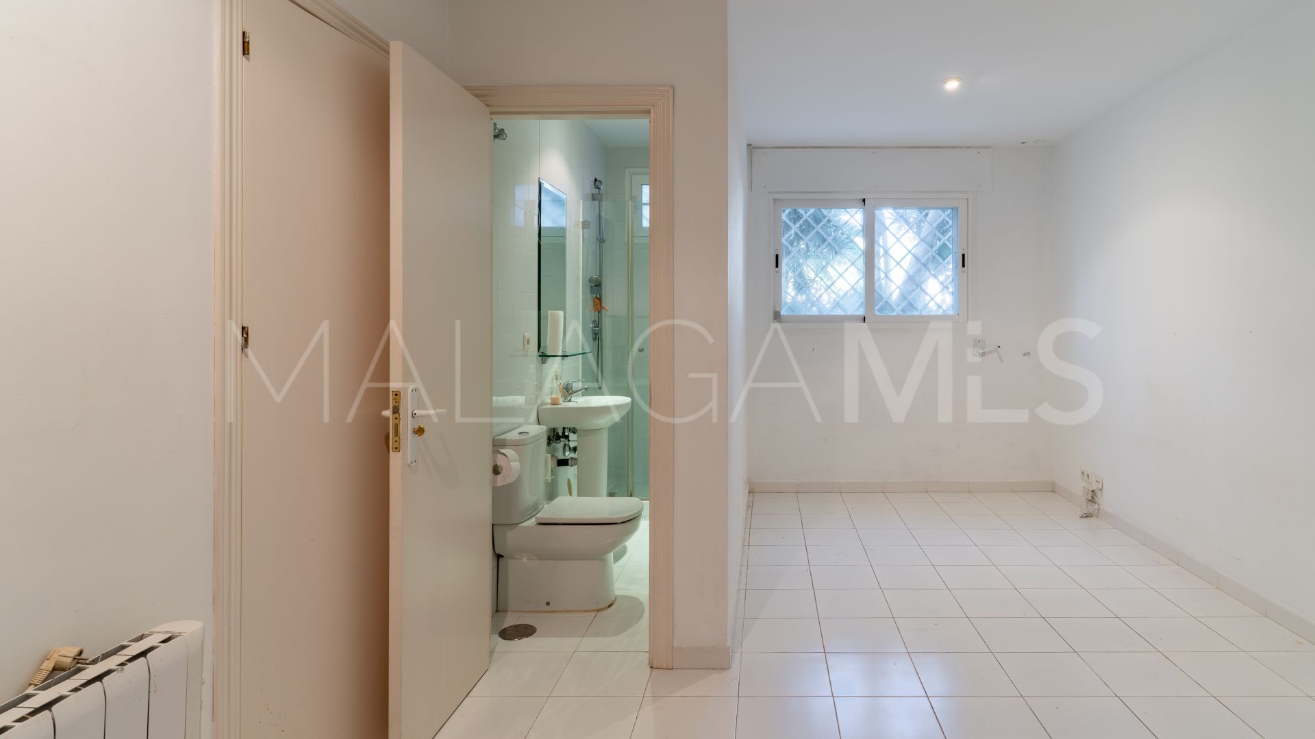 Duplex-wohnung for sale in Guadalmina Baja