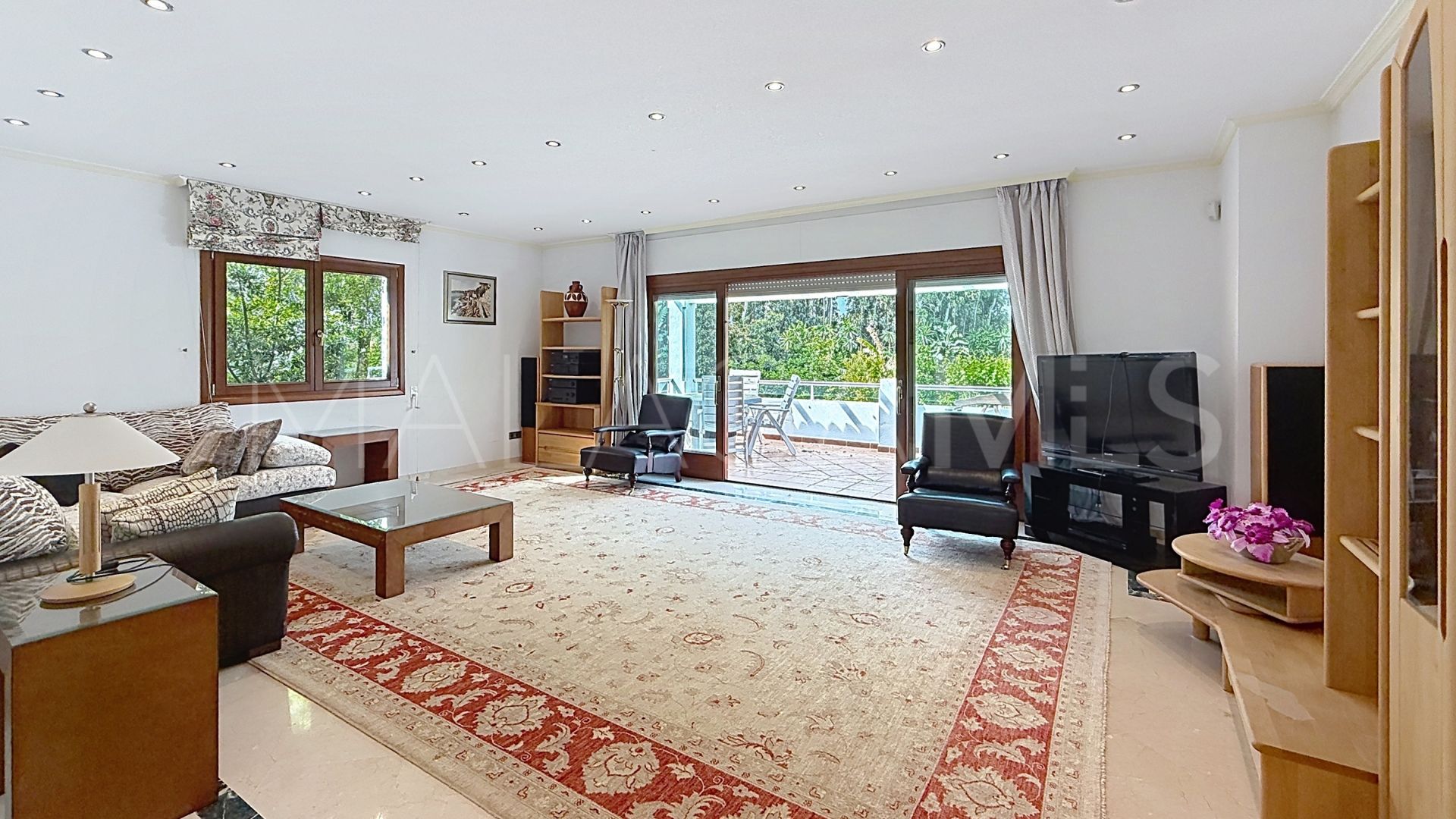 Villa for sale in Villacana