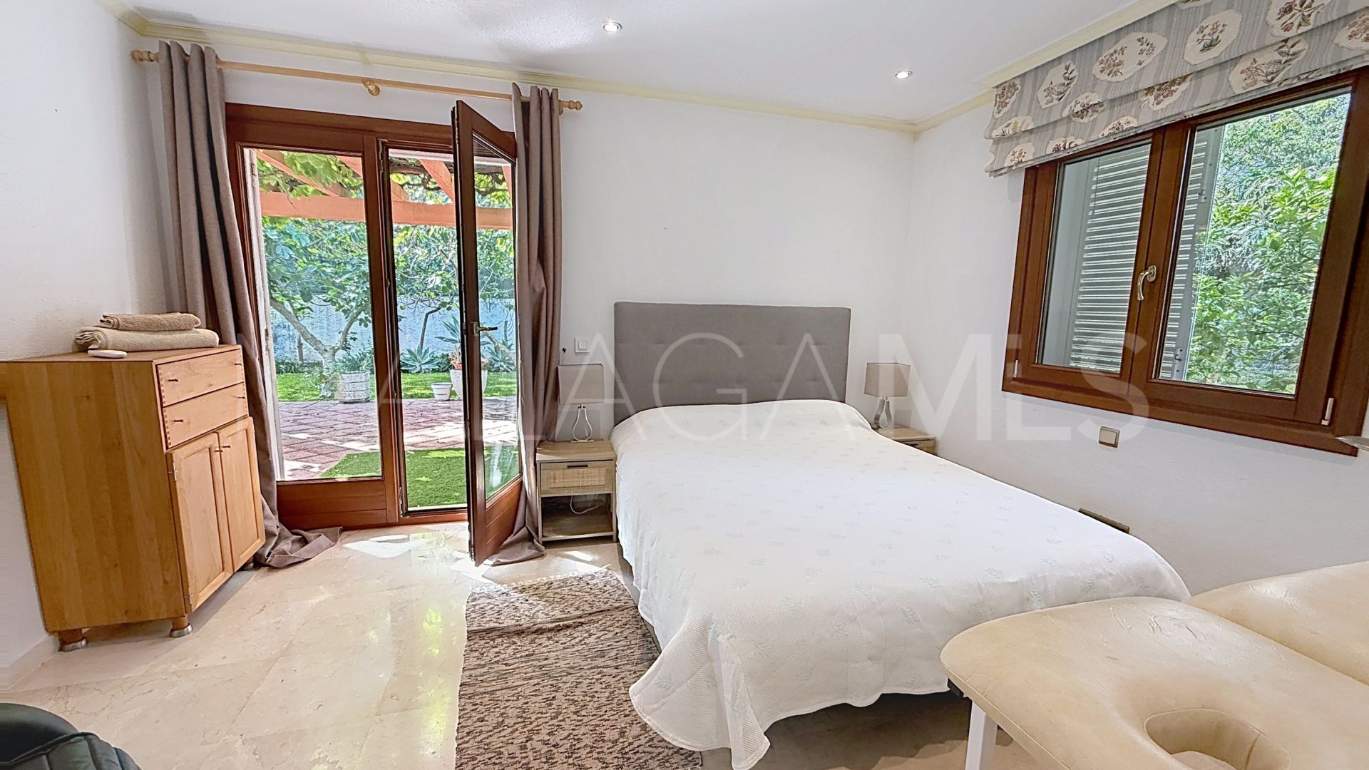 Villa for sale in Villacana
