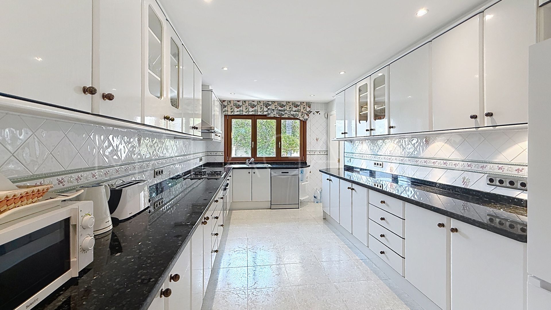 Villa for sale in Villacana