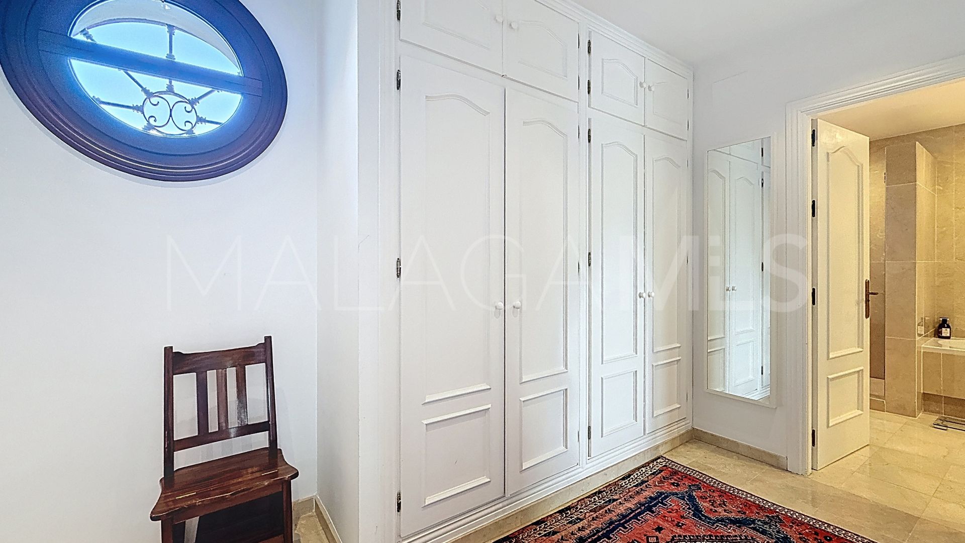 Villa for sale in Guadalmina Alta