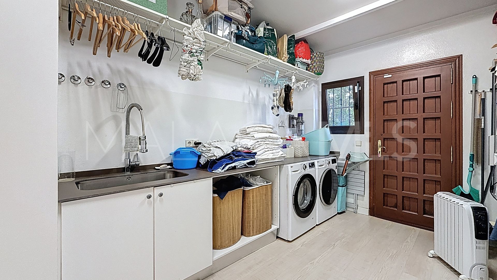 Villa for sale in Guadalmina Alta