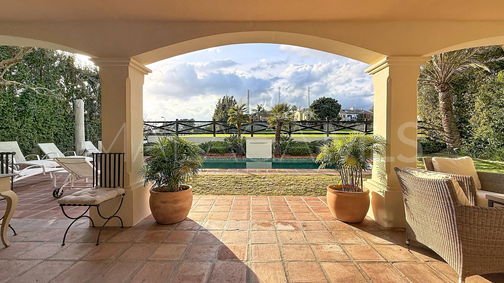 Villa for sale in Guadalmina Alta