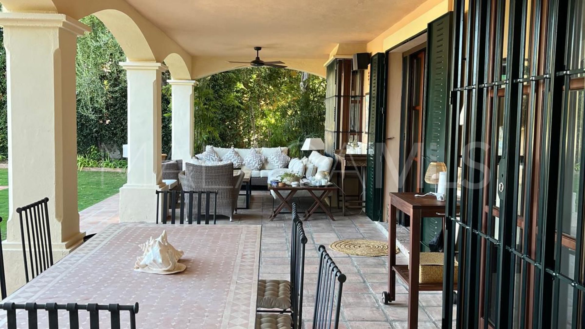 Villa for sale in Guadalmina Alta