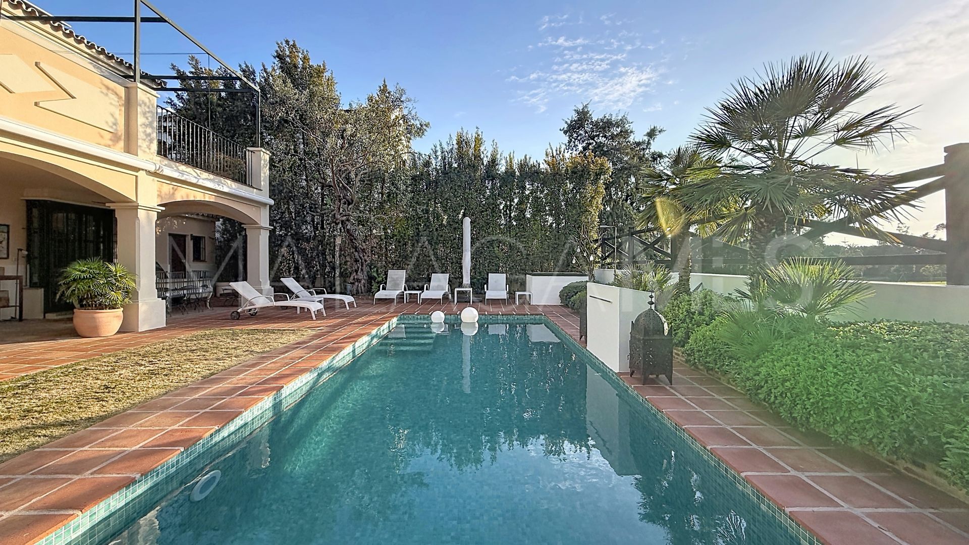 Villa for sale in Guadalmina Alta