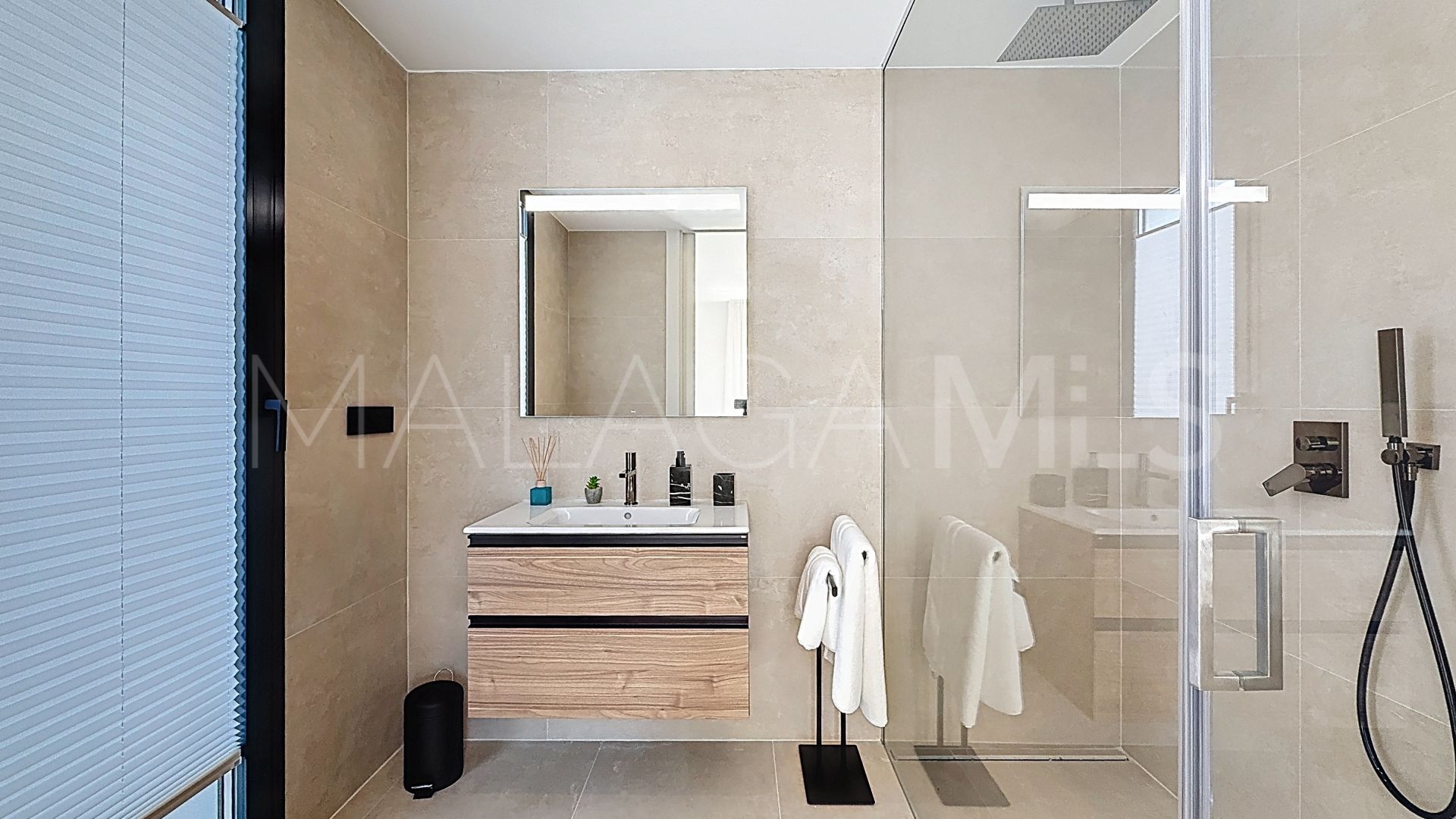 Villa for sale in Guadalmina Alta