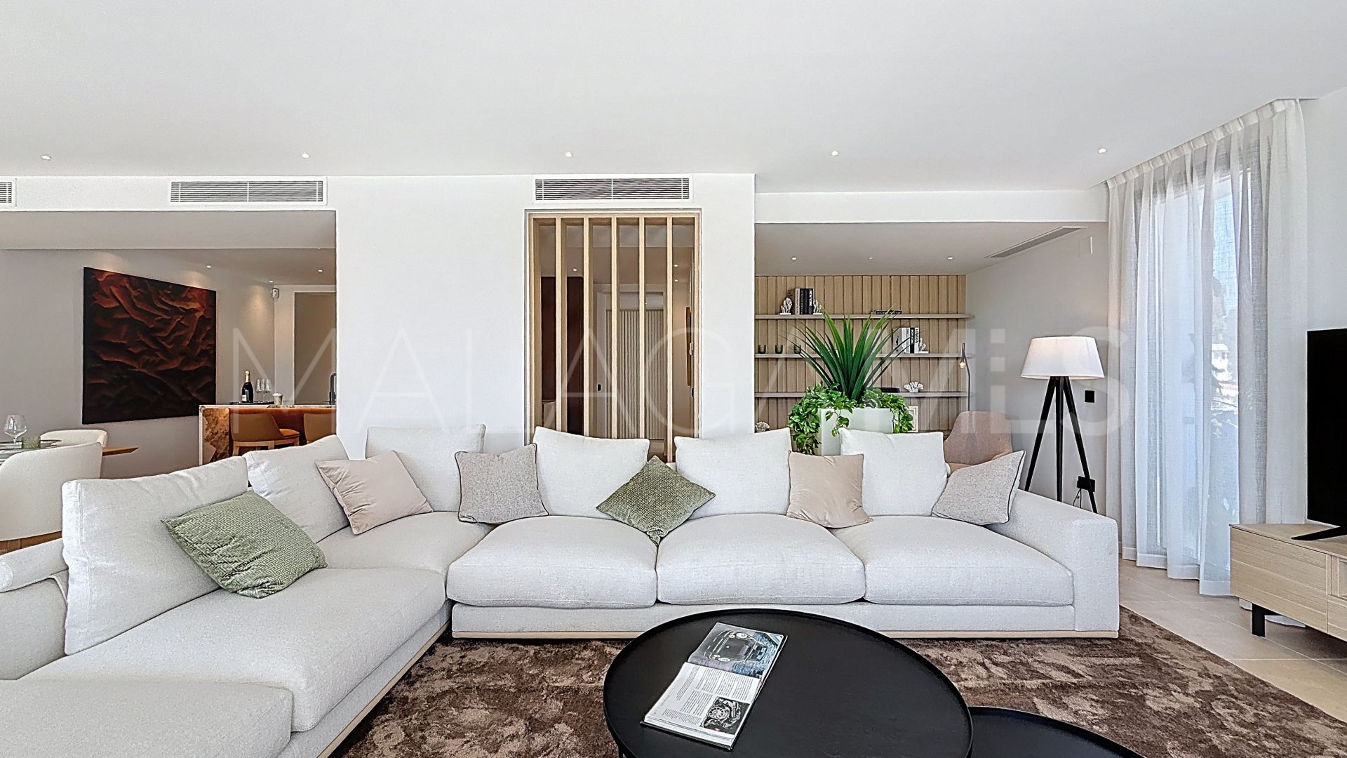 Villa for sale in Guadalmina Alta