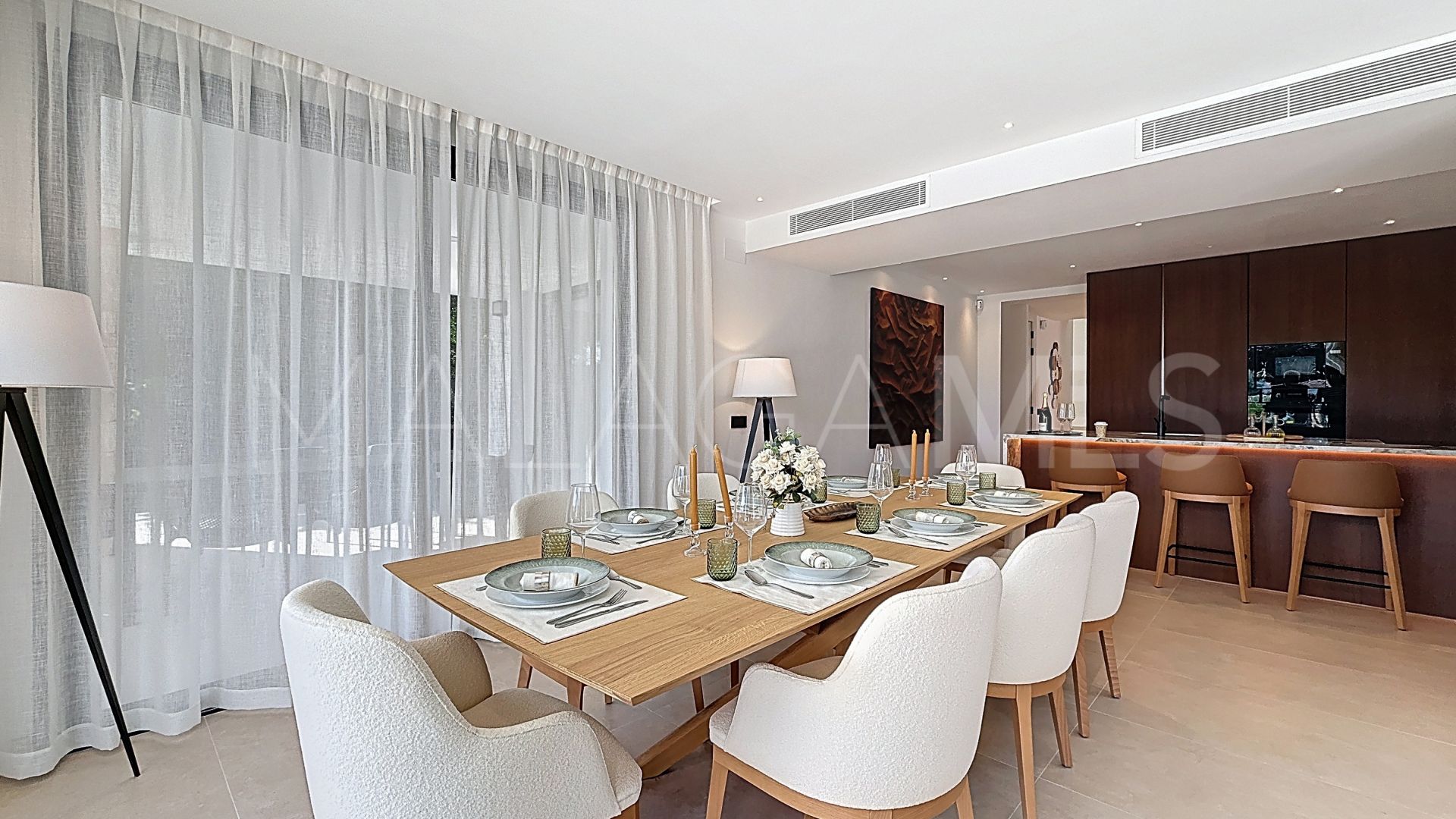 Villa for sale in Guadalmina Alta