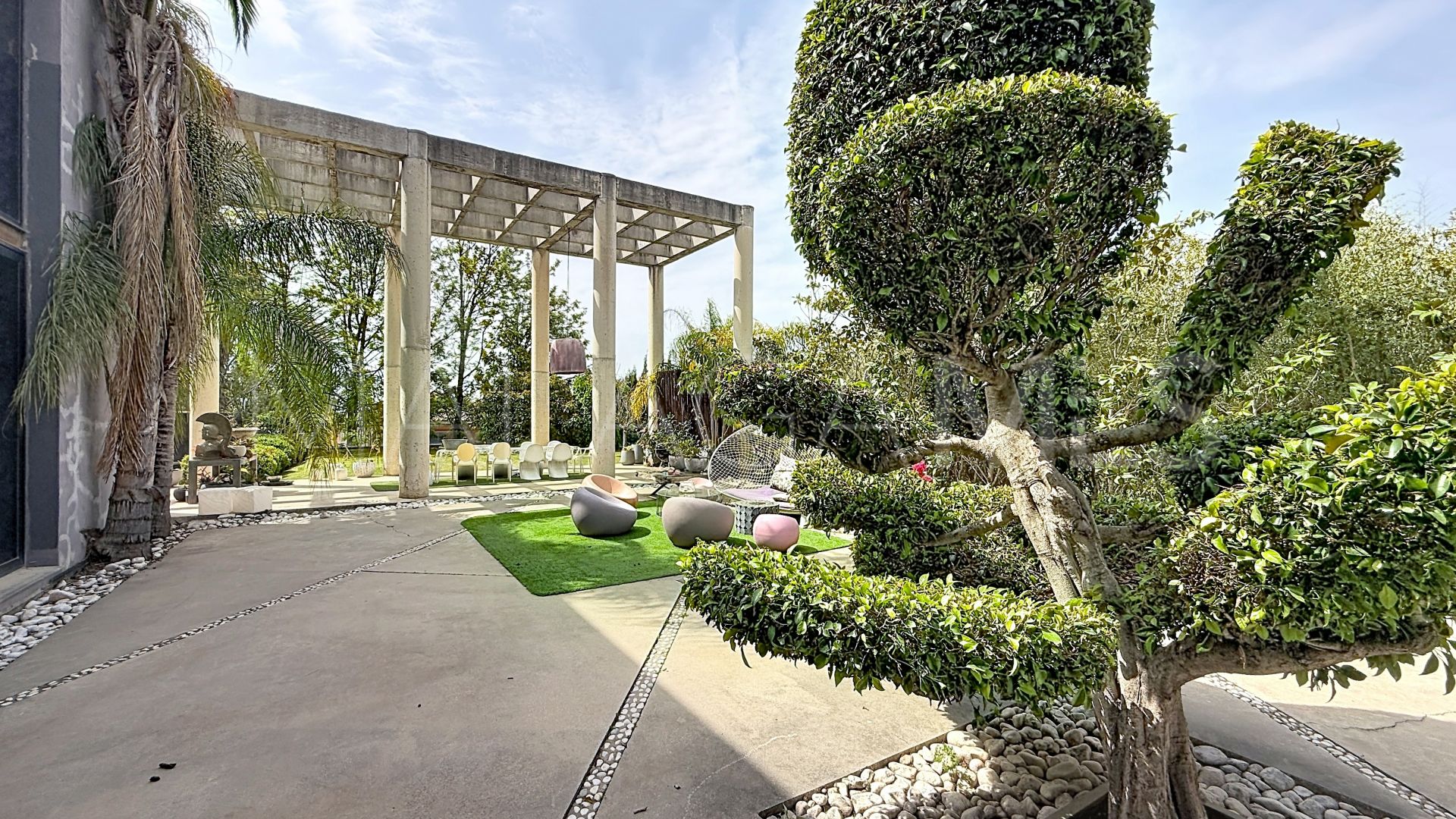 Villa for sale in Atalaya