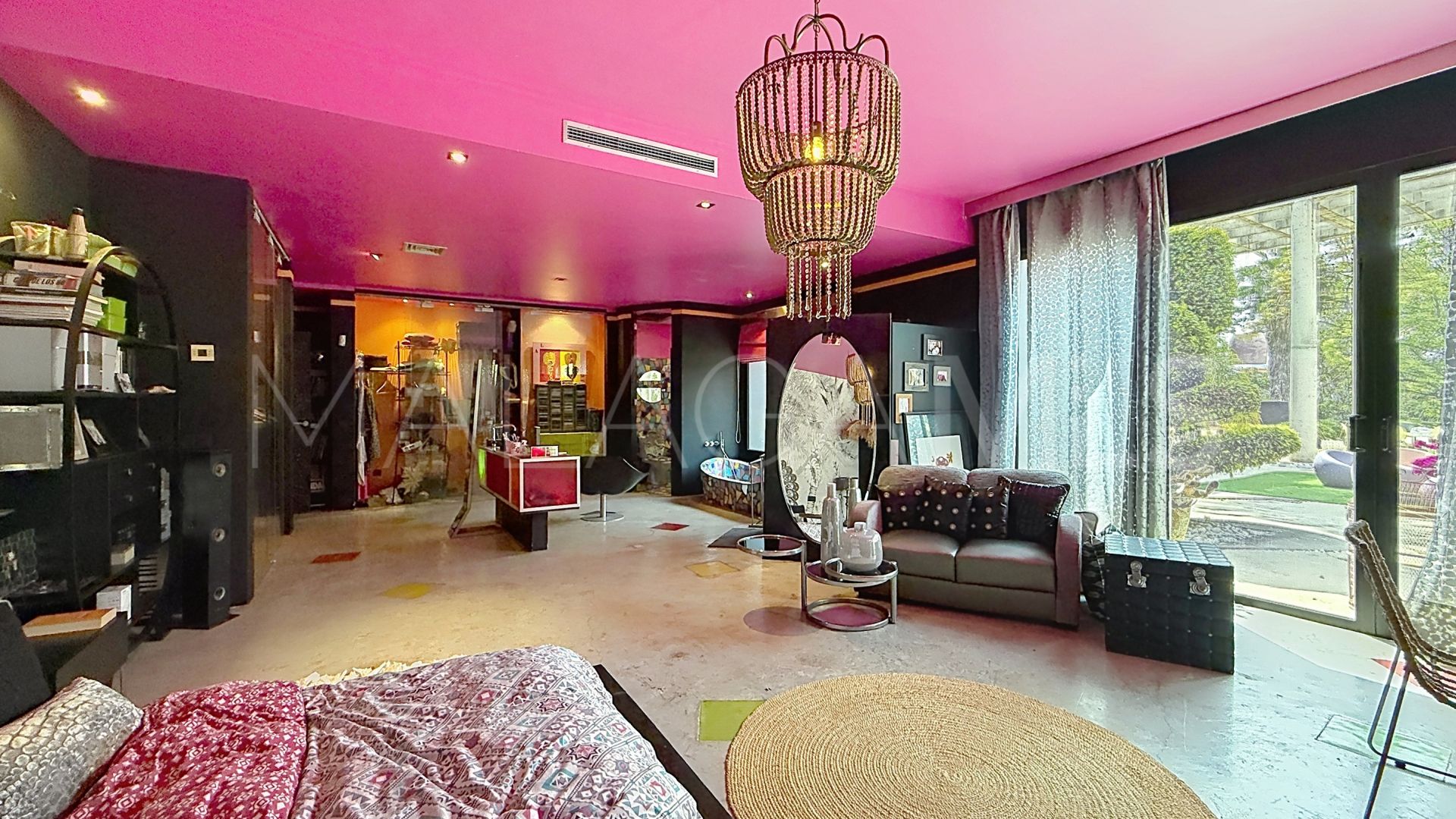 Villa for sale in Atalaya