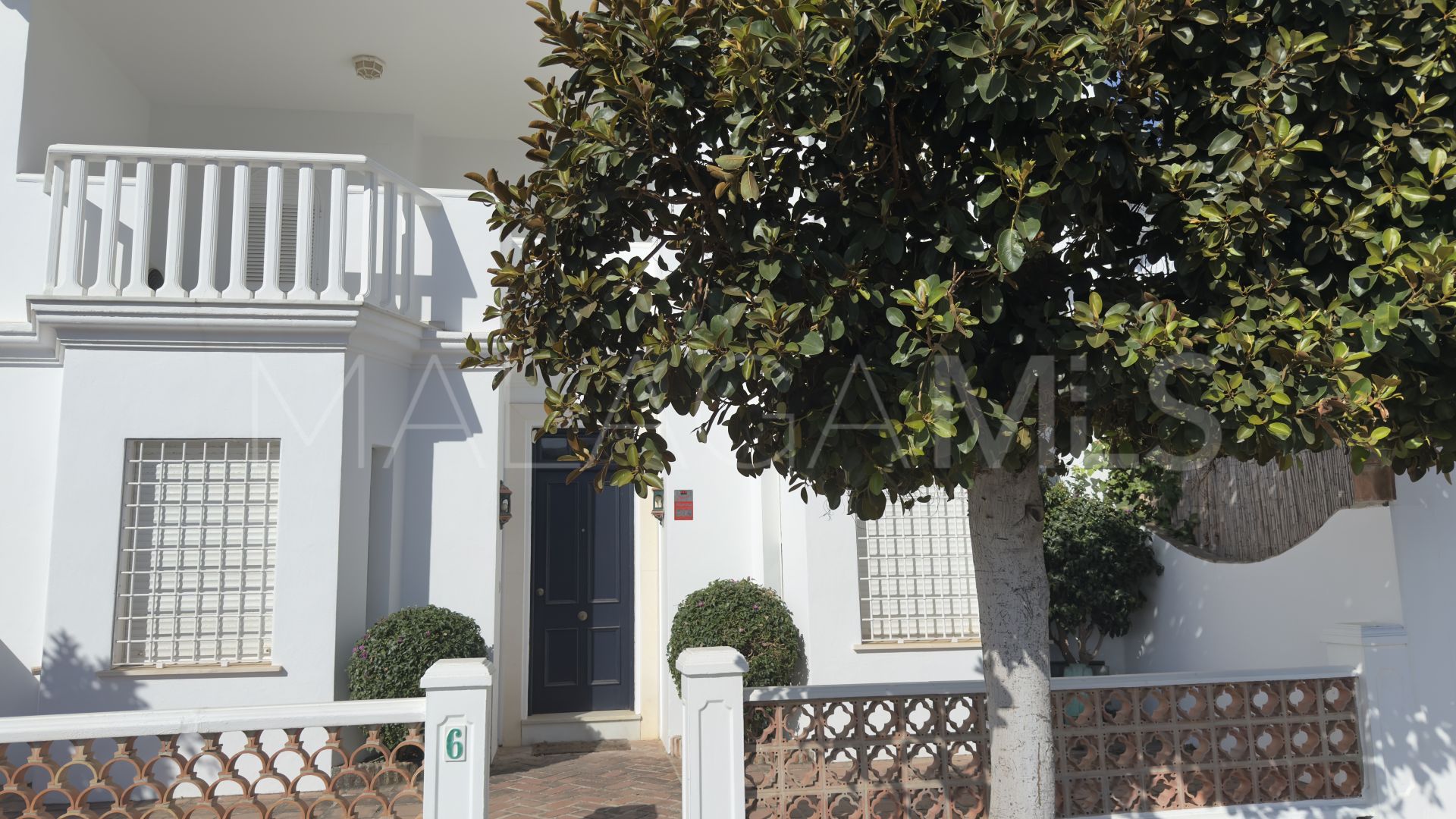 Town house with 4 bedrooms for sale in Guadalmina Baja