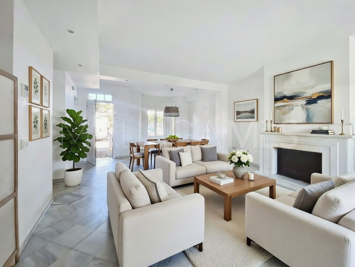 Radhus for sale in Guadalmina Baja