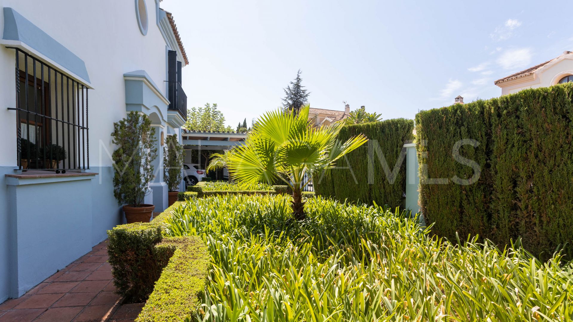 Villa for sale in Guadalmina Alta