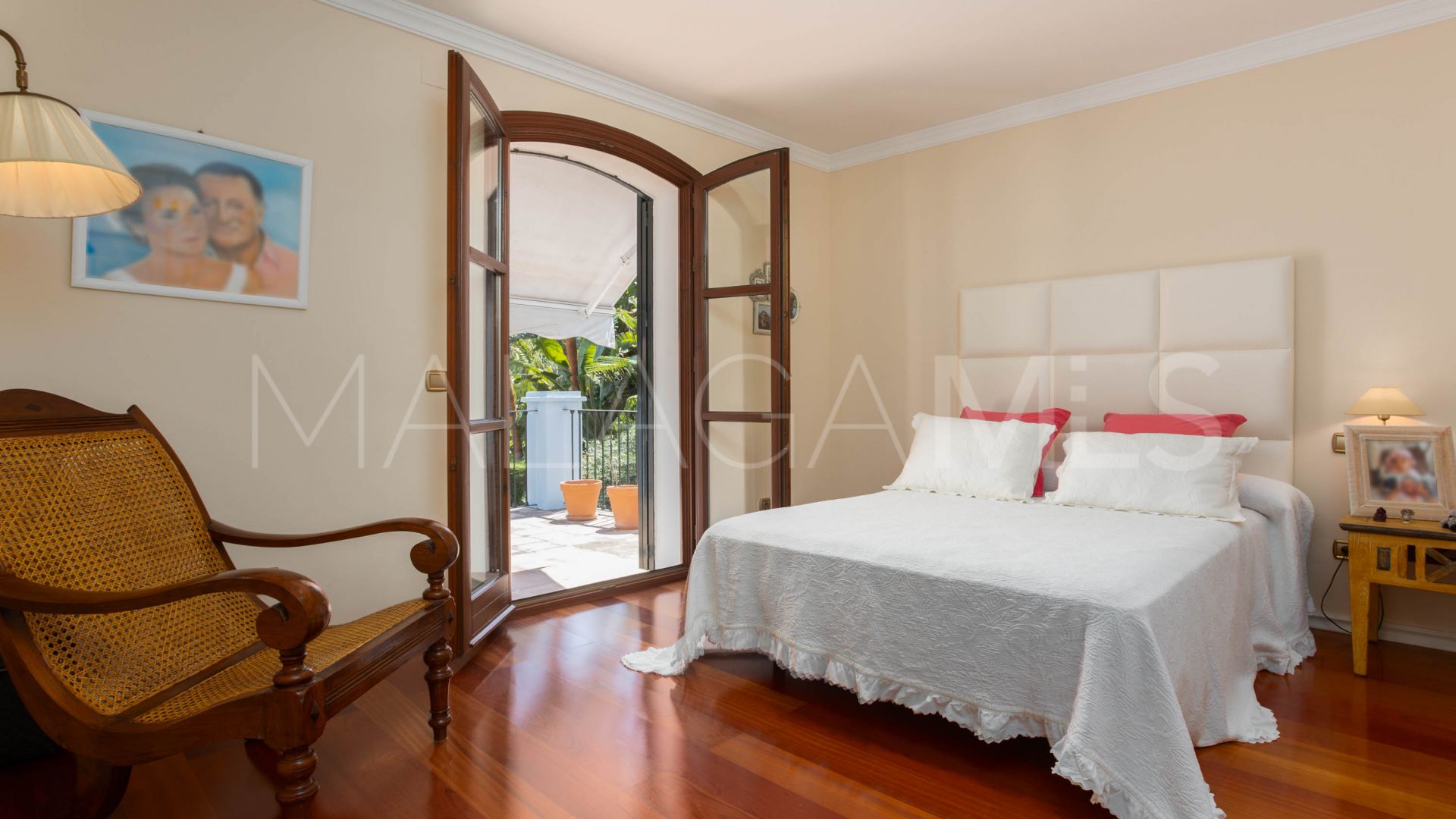 Villa for sale in Guadalmina Alta