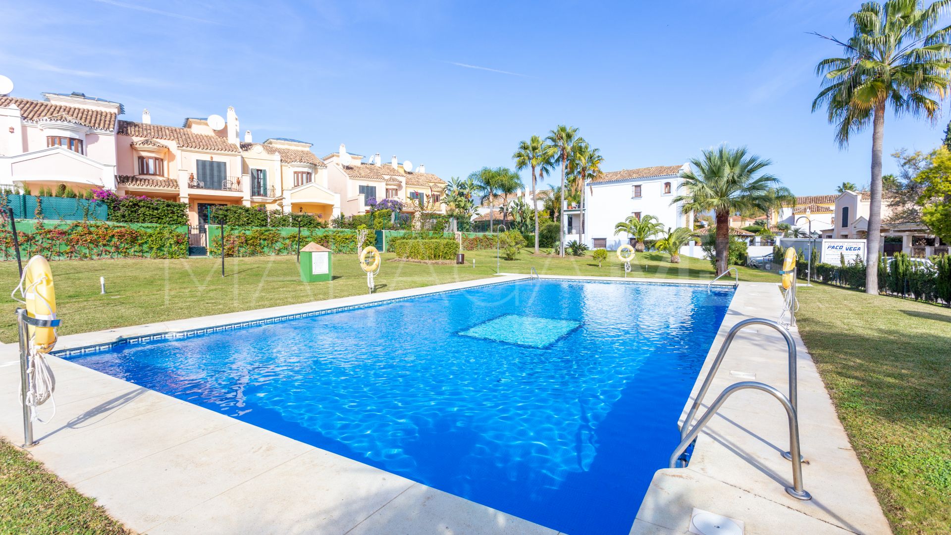 Villa with 3 bedrooms for sale in Guadalmina Alta